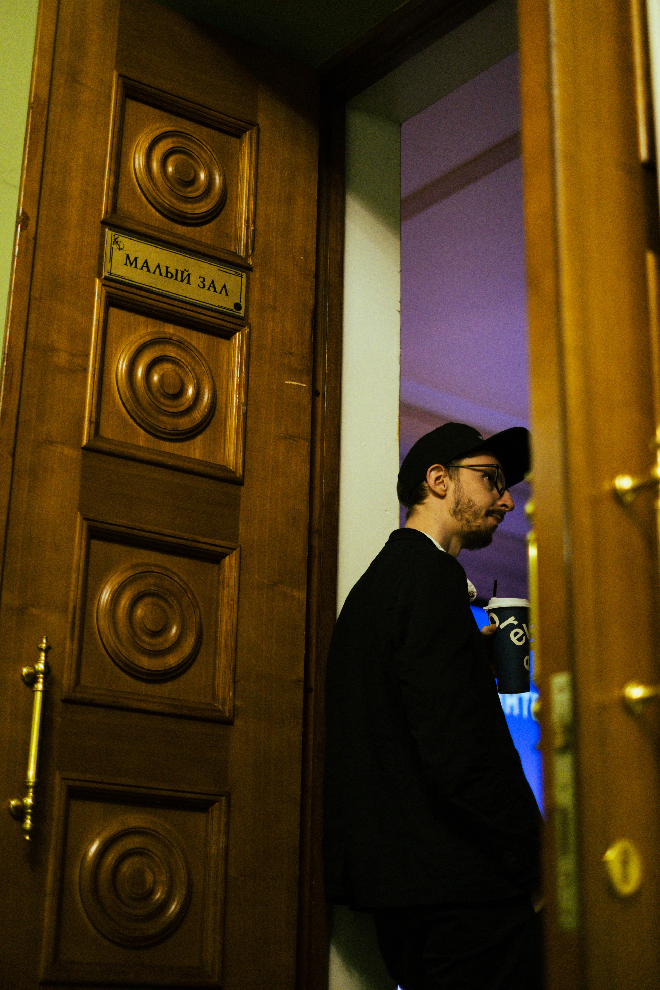 Репортажная съемка в день театра в театре Красный Факел. Ксения Ильиных — Фотограф в Новосибирске