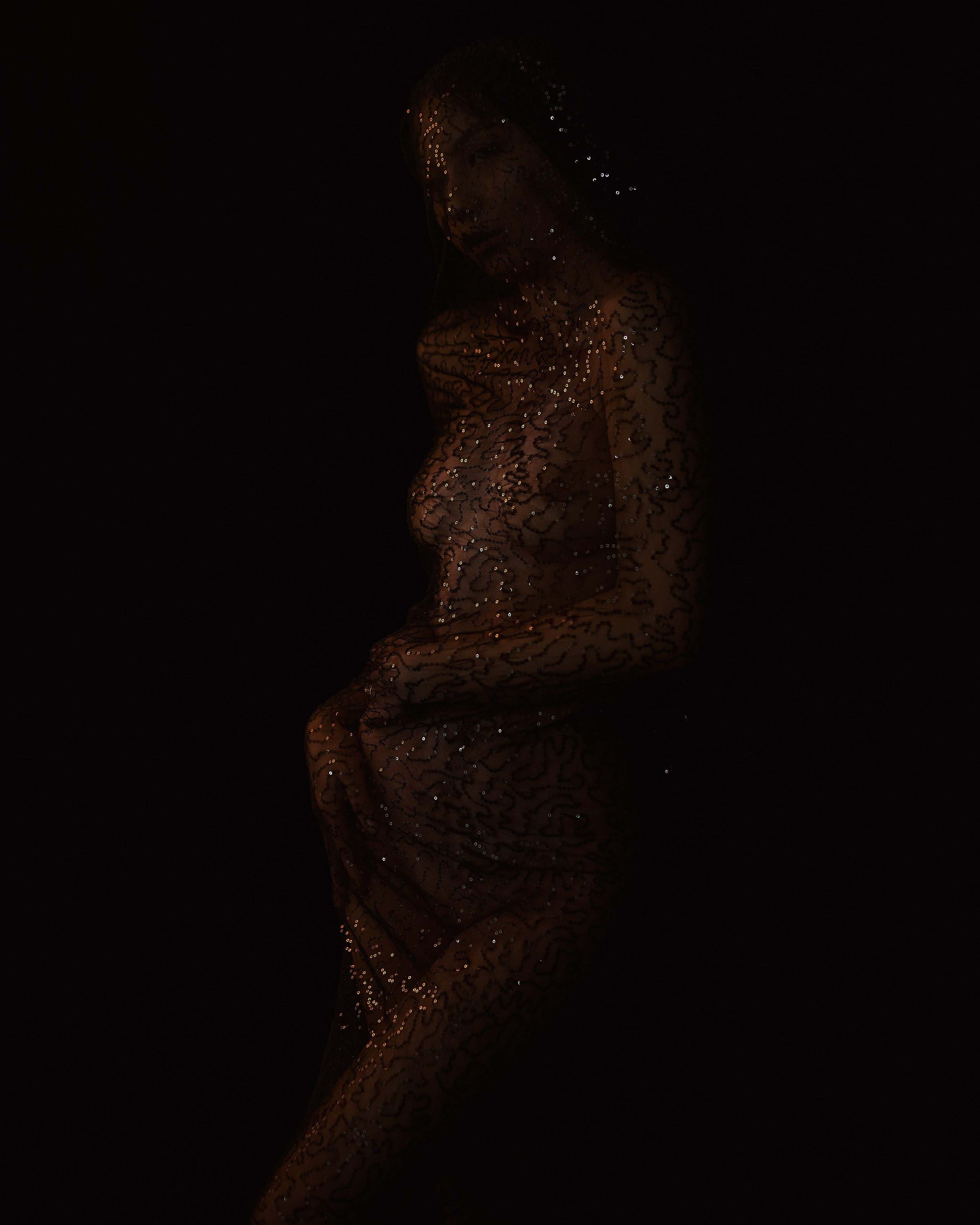 Съёмка на черном фоне