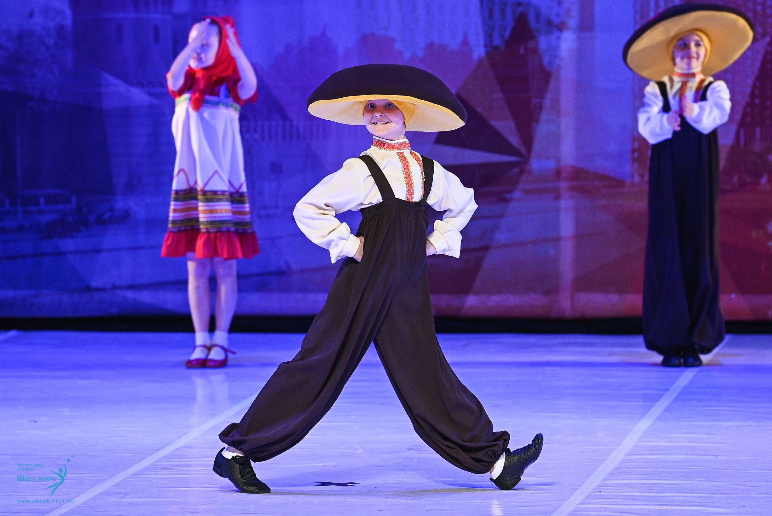 17.05.2025 «Московский Звездопад» Фестивальное движение «Шаг к мечте» г. Москва. Медиастудия Фото Концепт