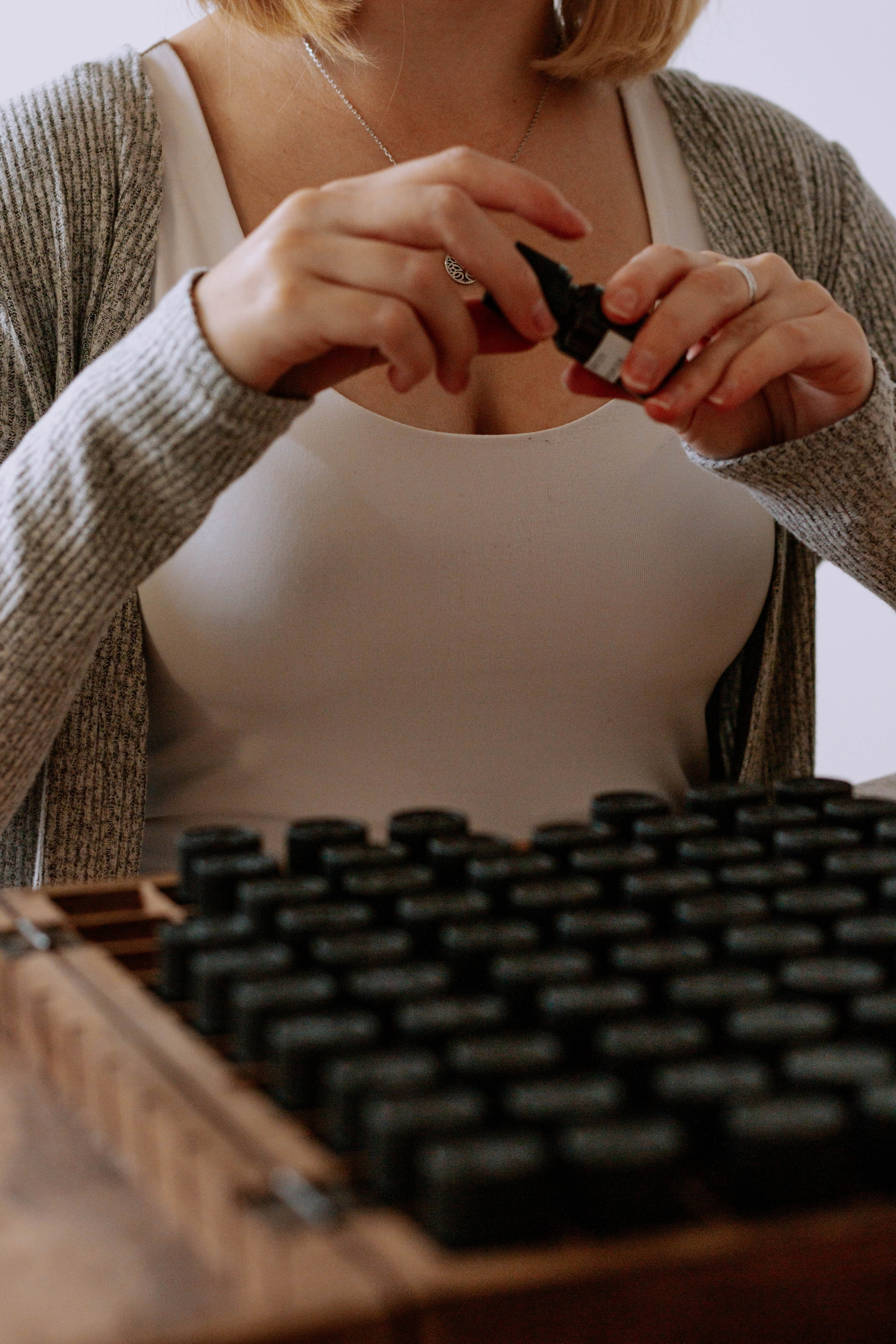 Алиса — Ароматерапевт. Бережно сохраняю ваши чувства и истории на своих фотографиях