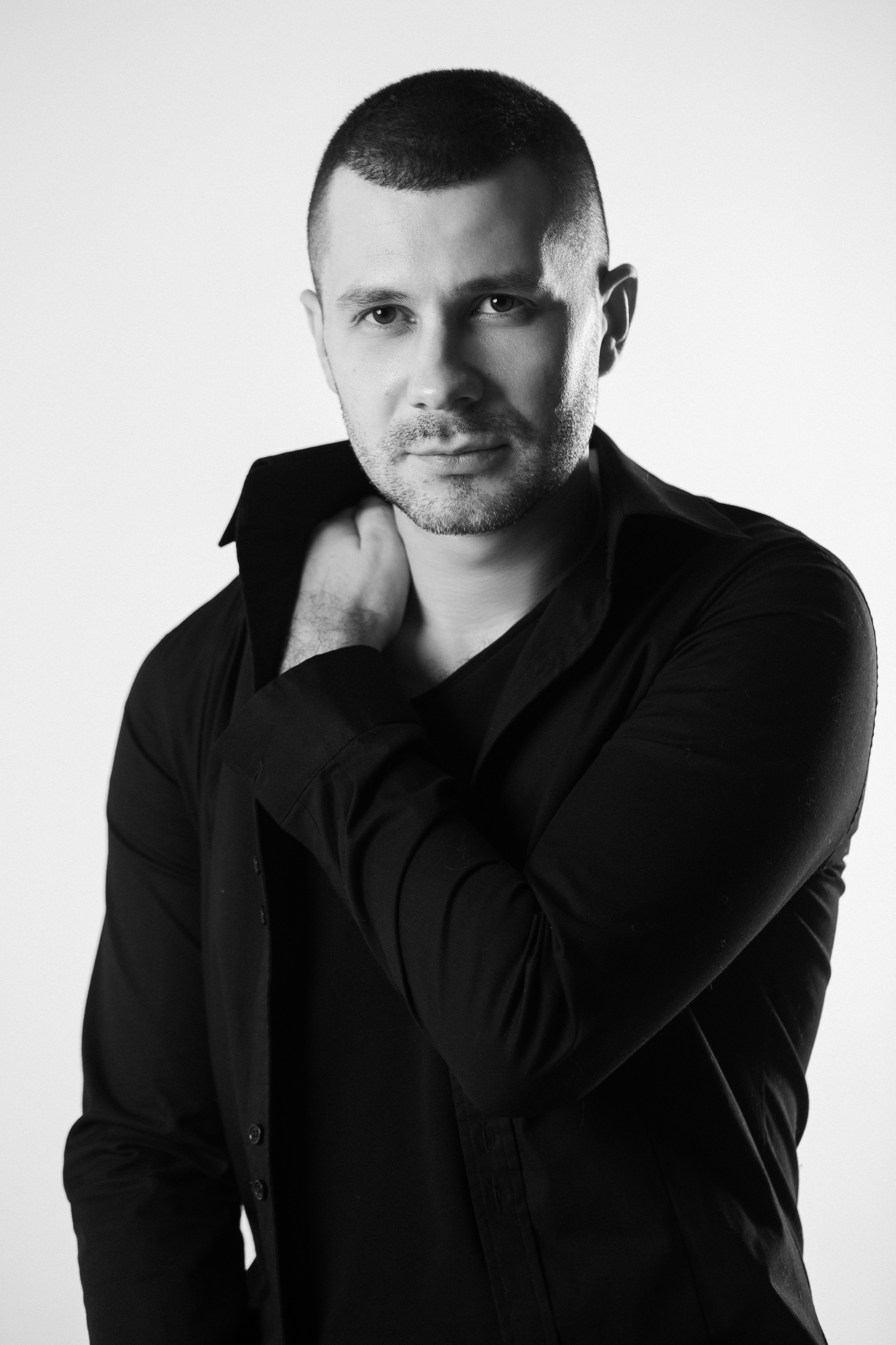 Hybrid.ai. Кристина Москвина. Портретный фотограф