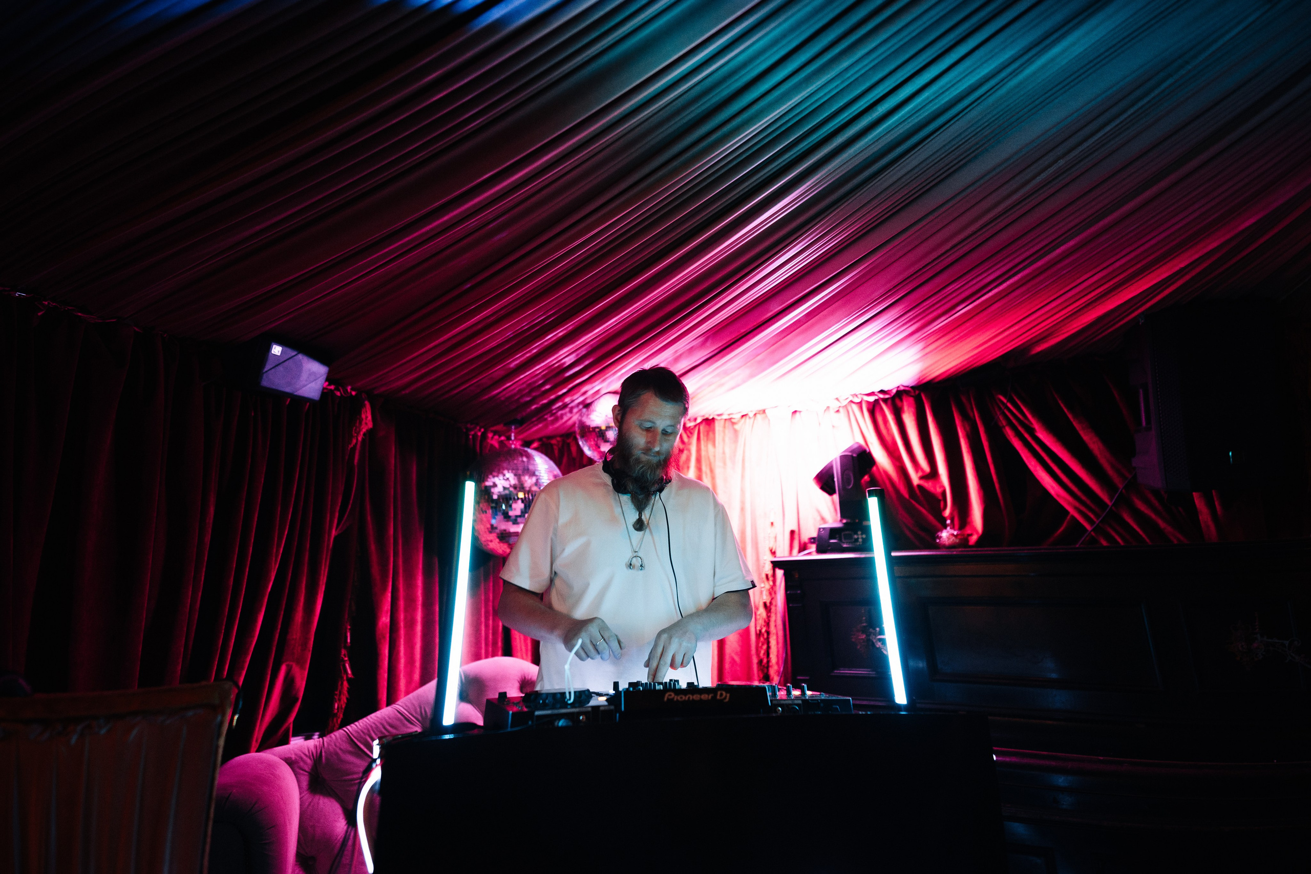 DJ сеты. Фотограф Всеволод Емелин