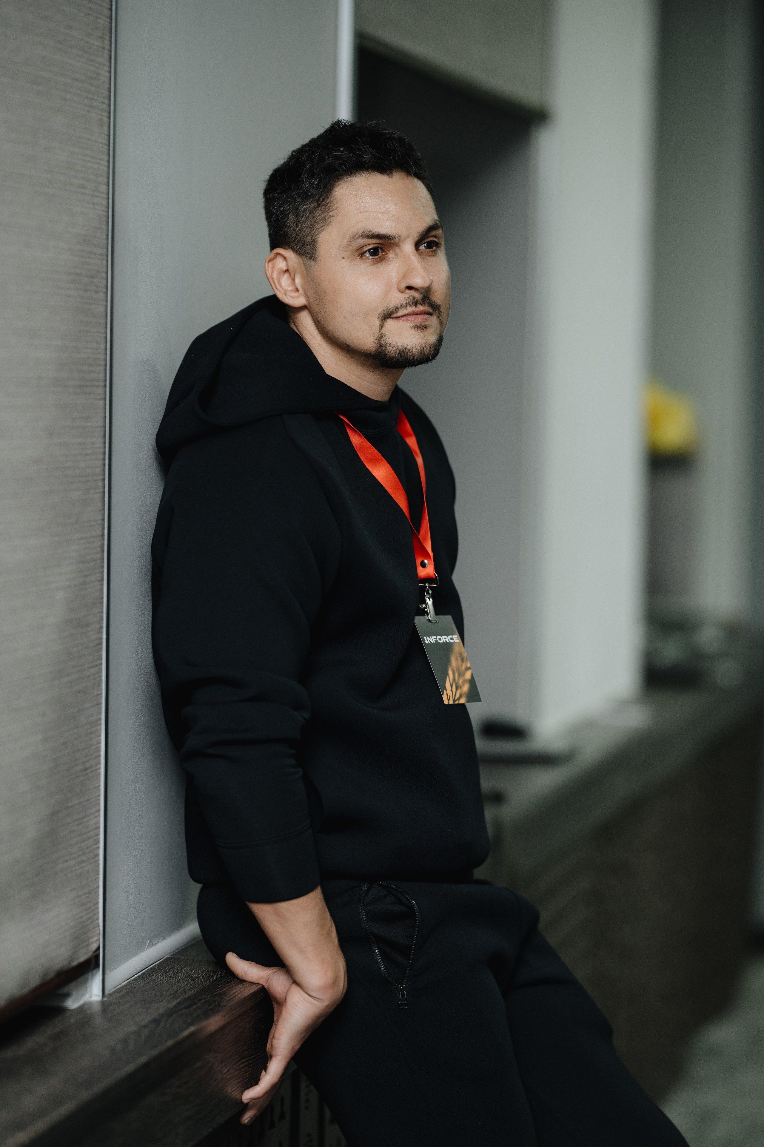 Презентация INFORCE. Фотограф Всеволод Емелин