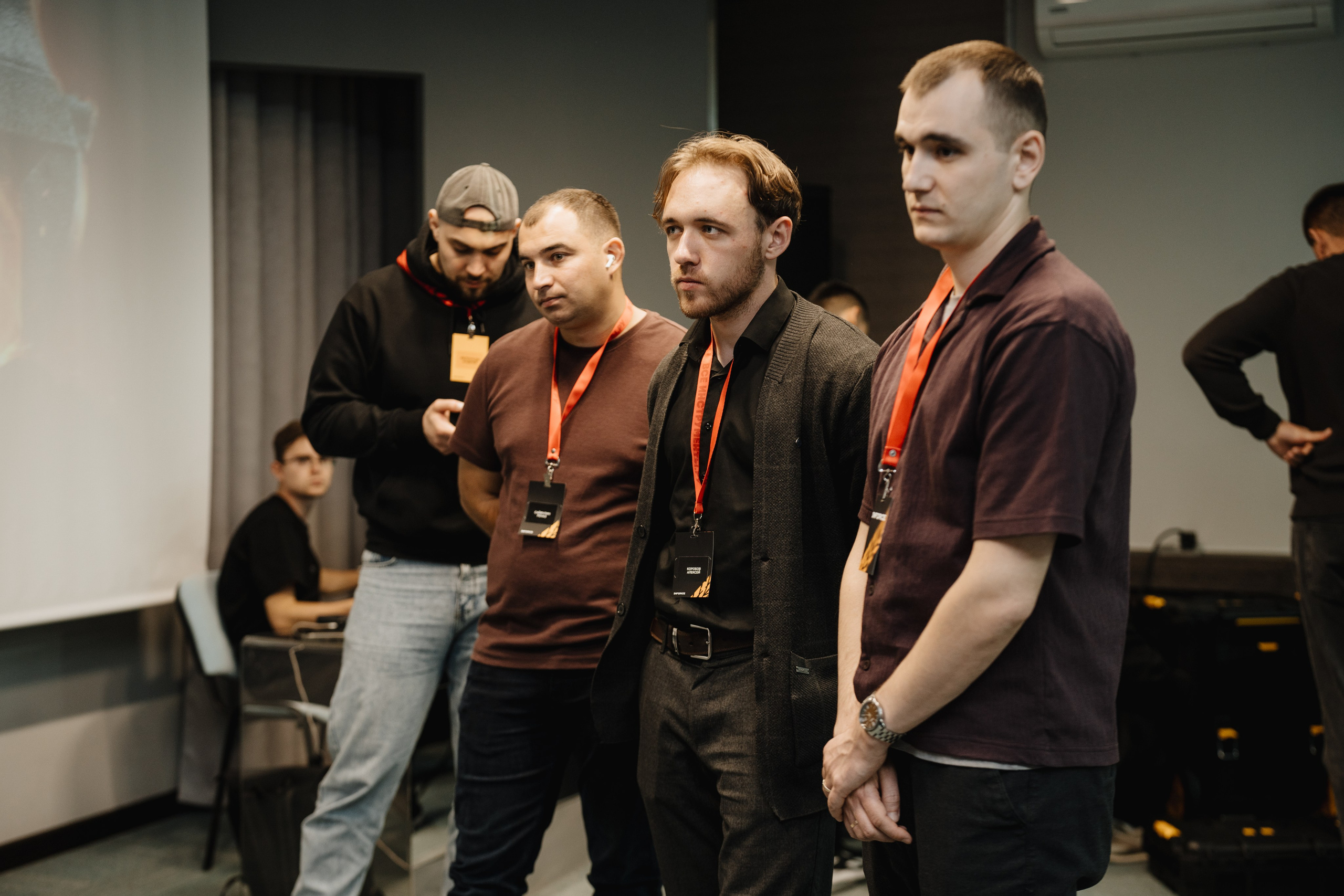 Презентация INFORCE. Фотограф Всеволод Емелин