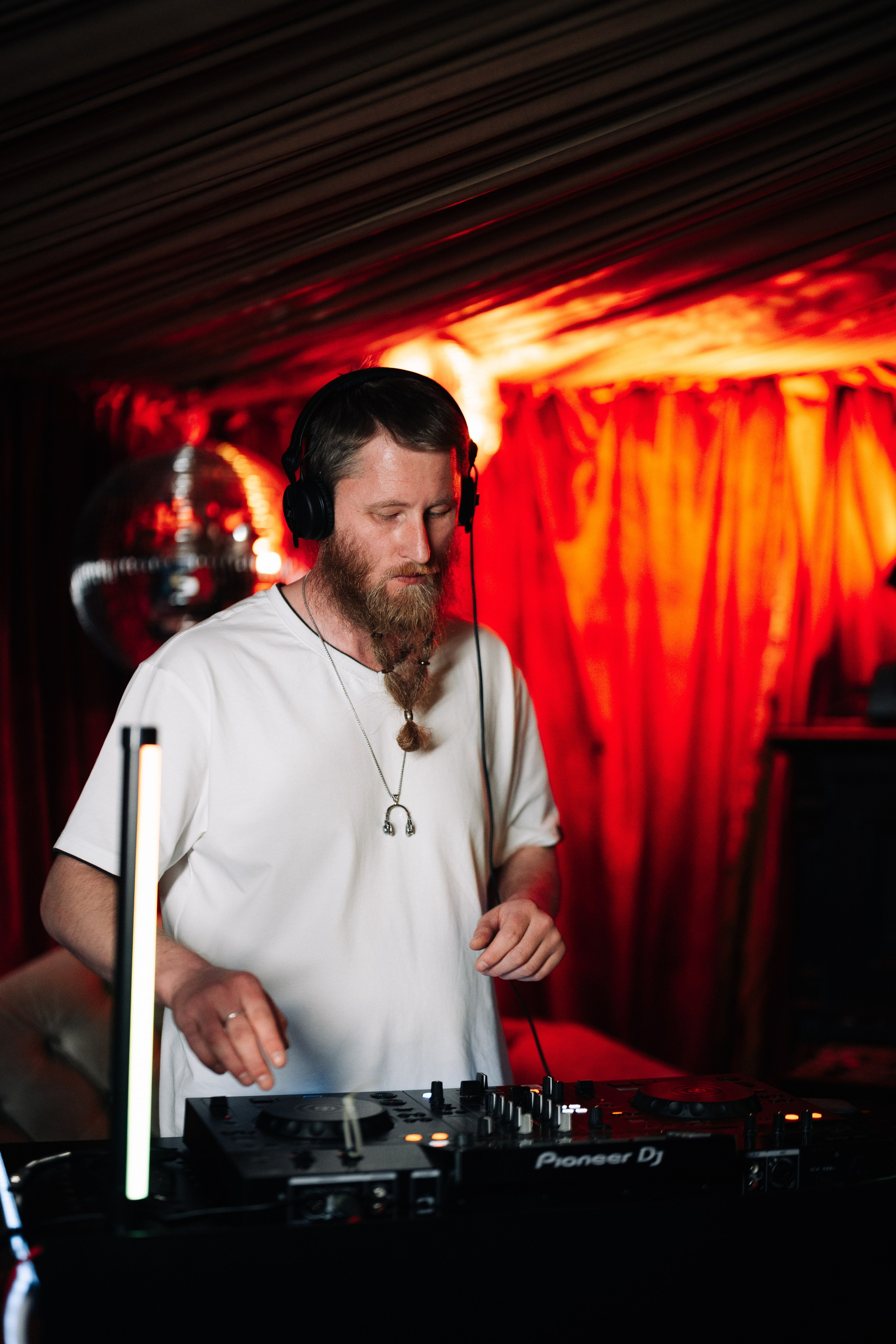 DJ сеты. Фотограф Всеволод Емелин