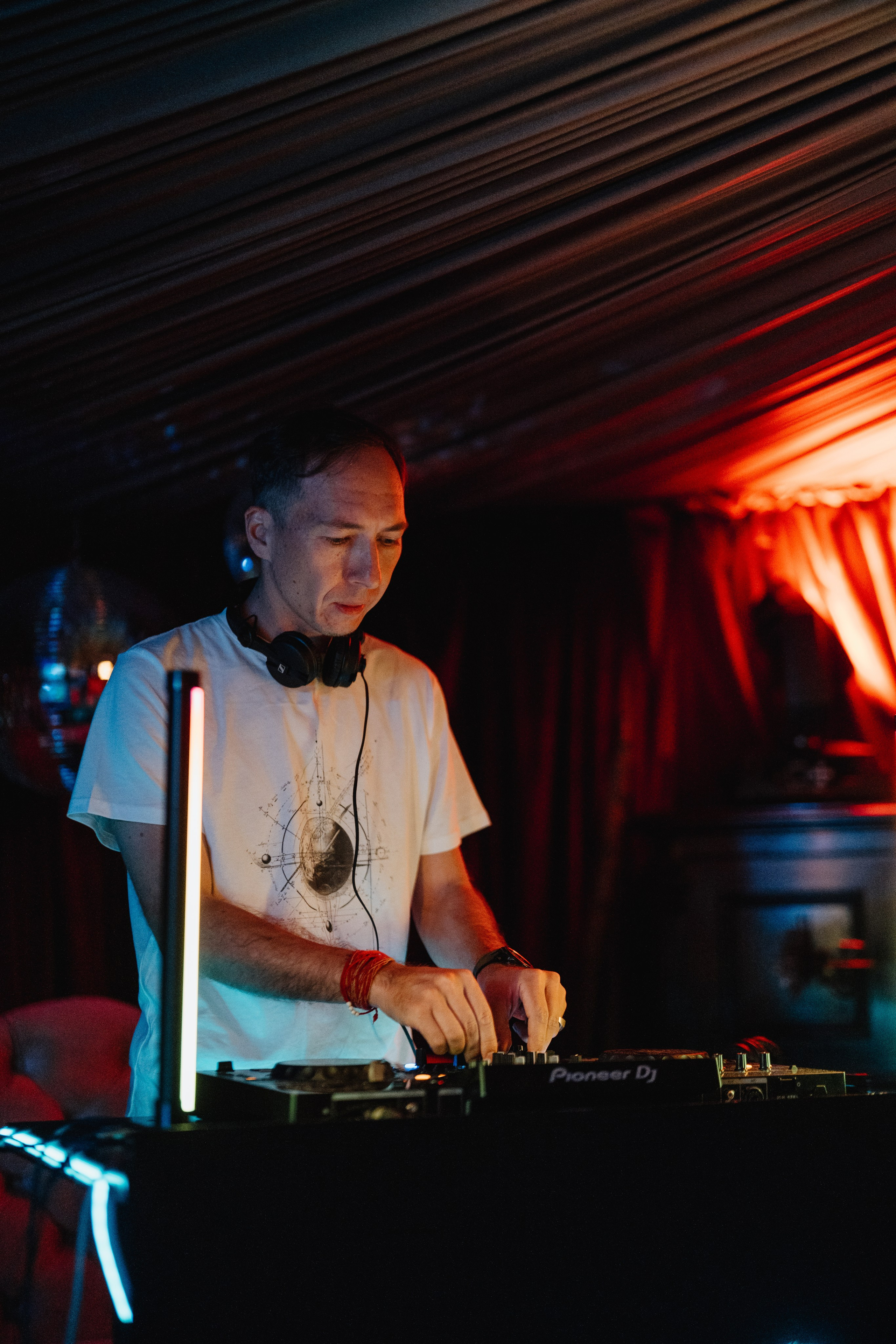 DJ сеты. Фотограф Всеволод Емелин