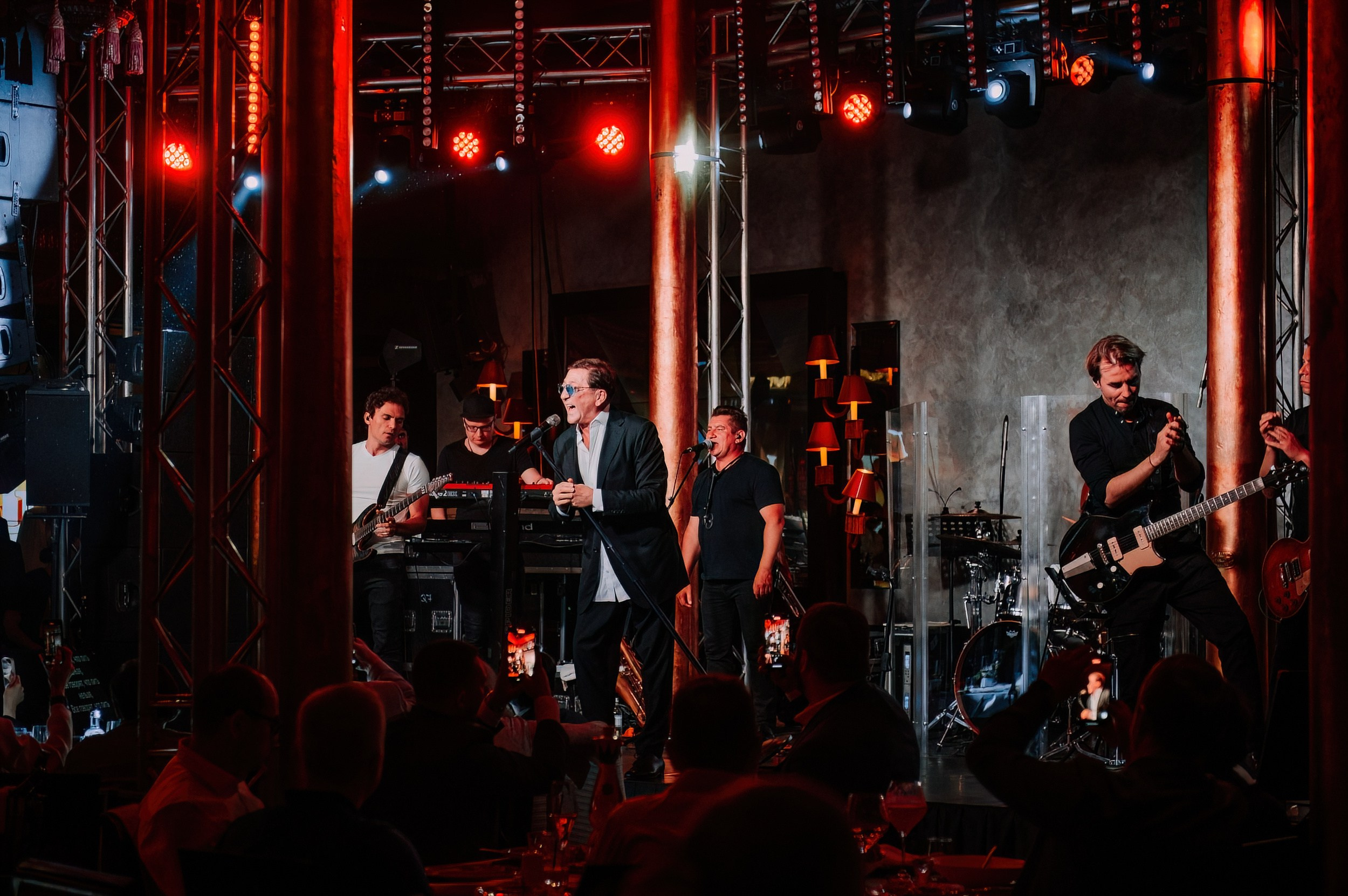 After-party ПМЭФ-2024. Григорий Лепс. в Buddha-Bar. Коммерческий фотограф в Санкт-Петербурге Анна Кобзарь