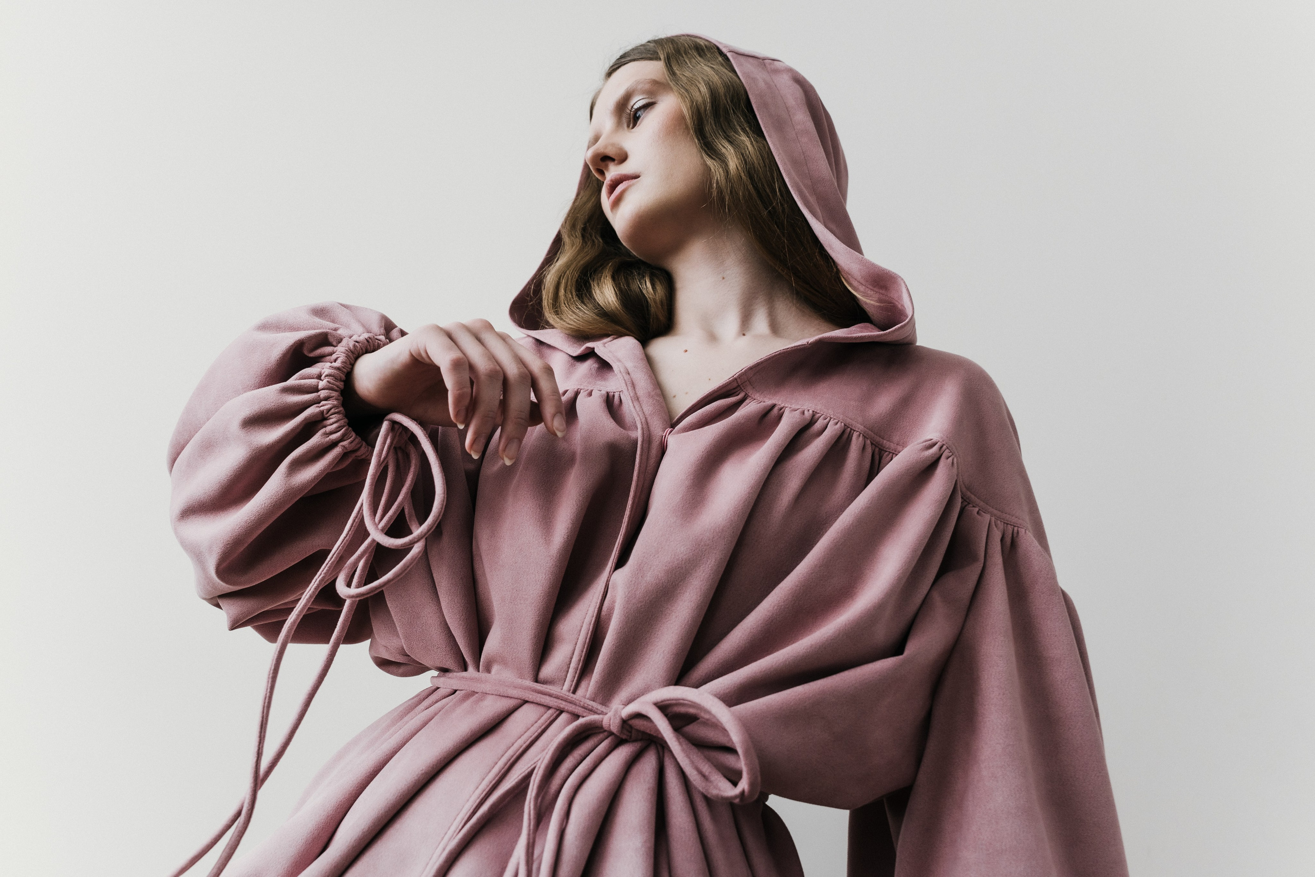 ZO: FLORA. TUTSARKIS — Art Director | Stylist | Photographer