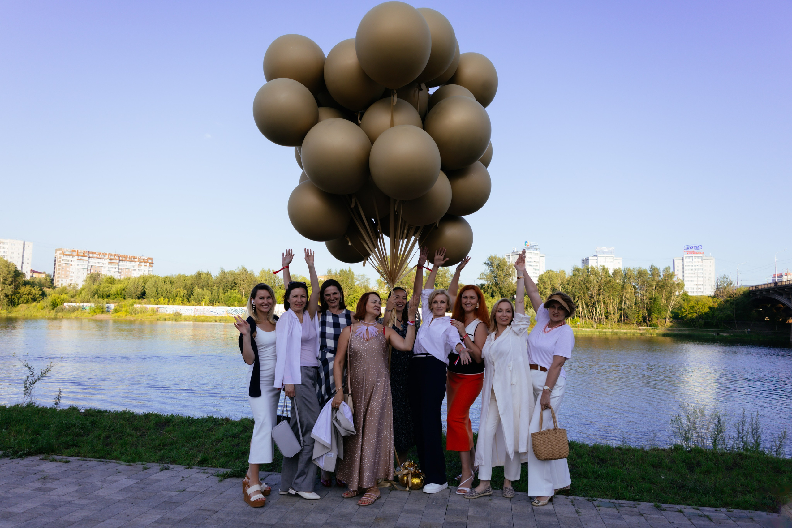 БИЗНЕС-ПИКНИК 2025. Фотограф Красноярск съемки лавстори, фотосессия в студии, портретная съемка, творческие фотосессии