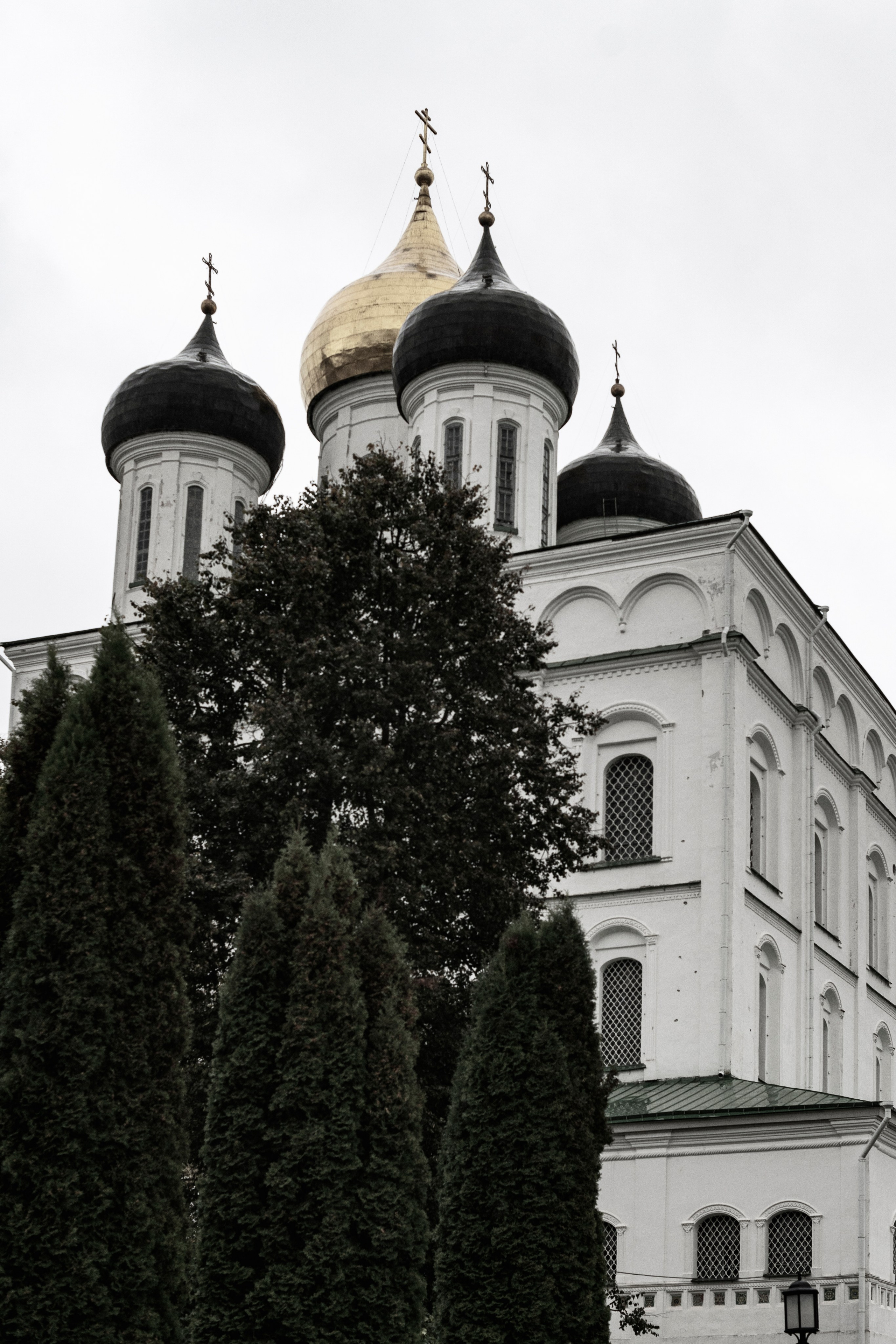 Псков. Октябрь 2023. Фотограф Роман Адлер