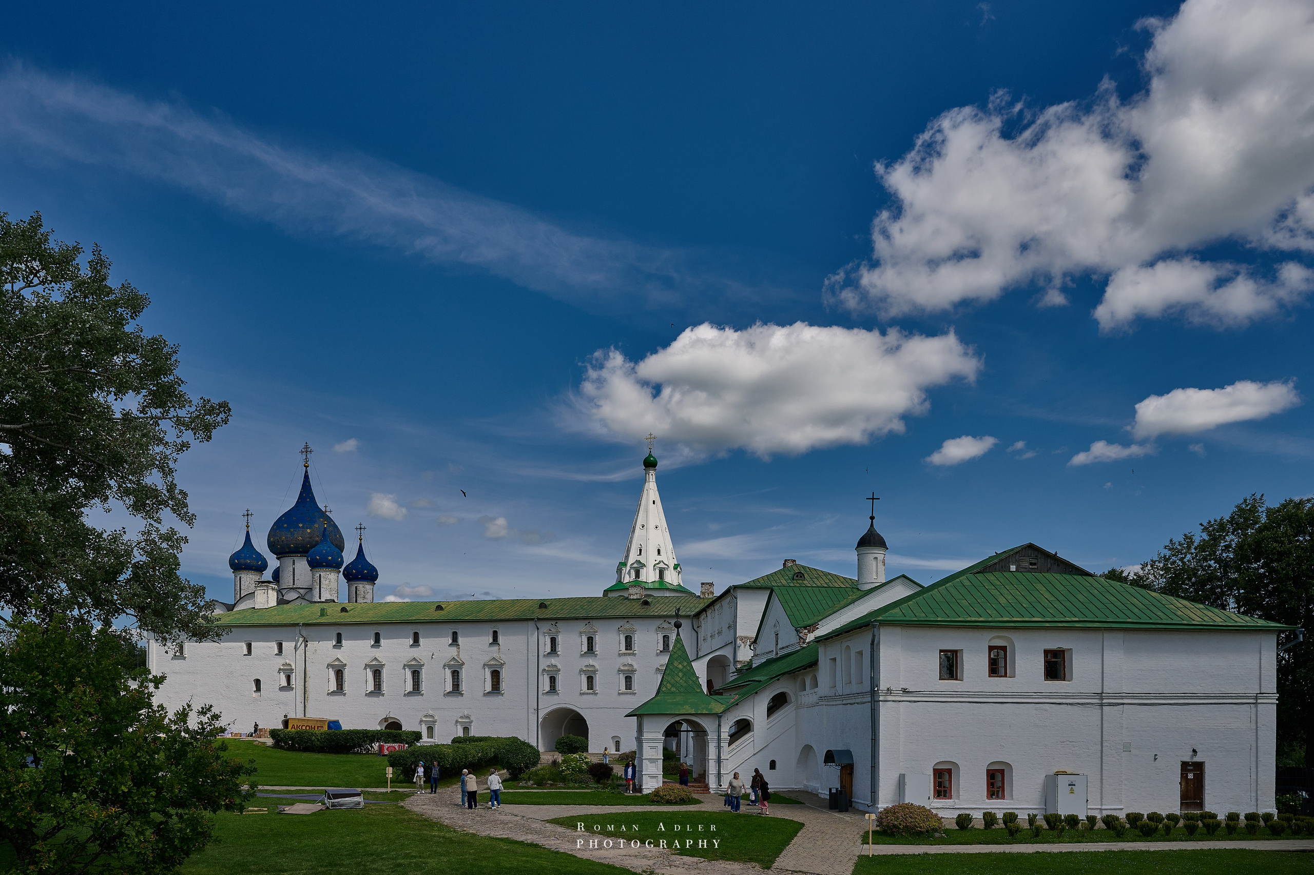 Суздаль. Июнь 2025. Фотограф Роман Адлер
