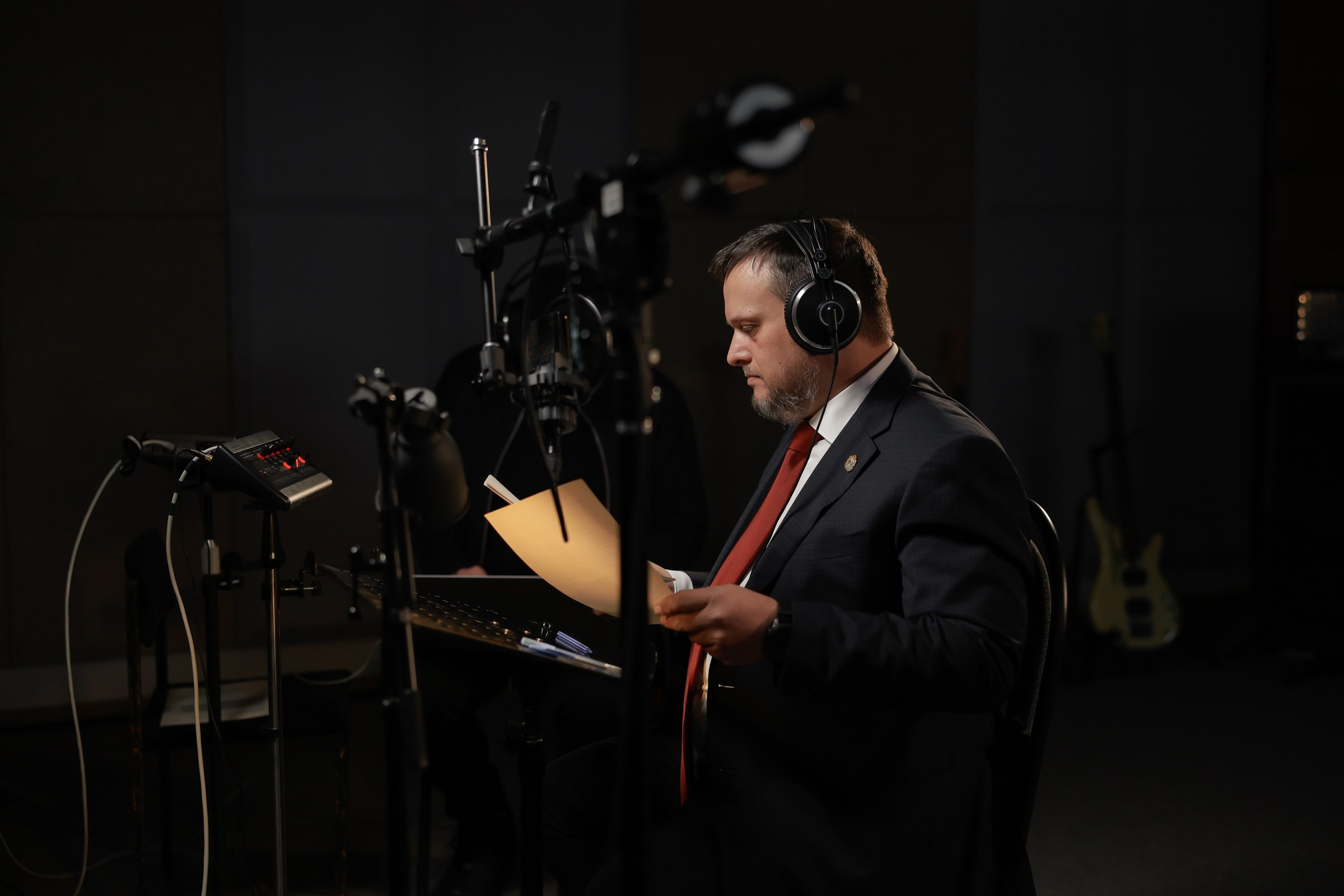 Запись гостей для аудиогида. 2023. Свадебный фотограф Великий Новгород Станислав Кособудский