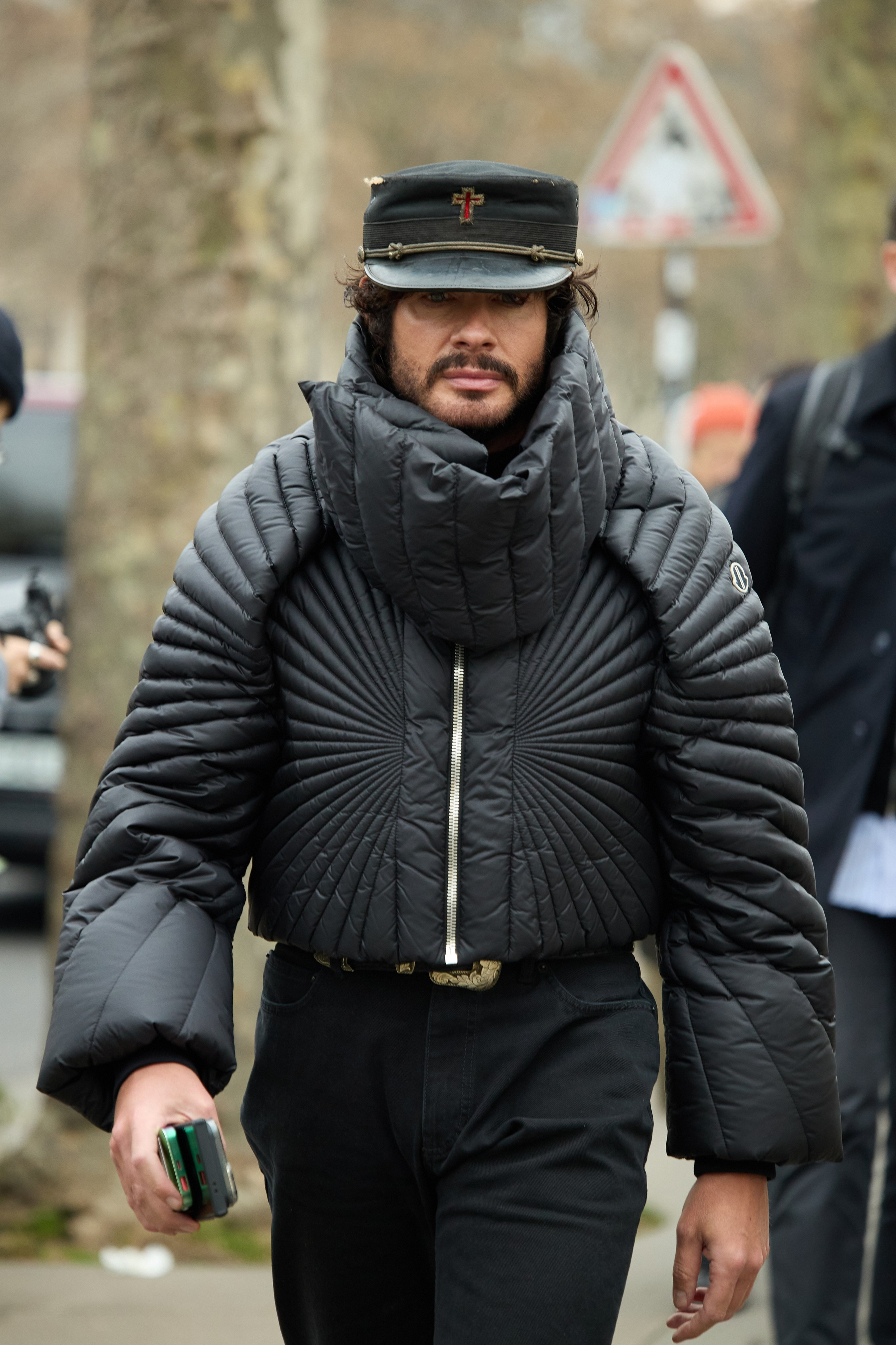 PFW MENSWEAR FALL/WINTER 25/26 RICK OWENS. Photographer in Milan Ivan Goncharov