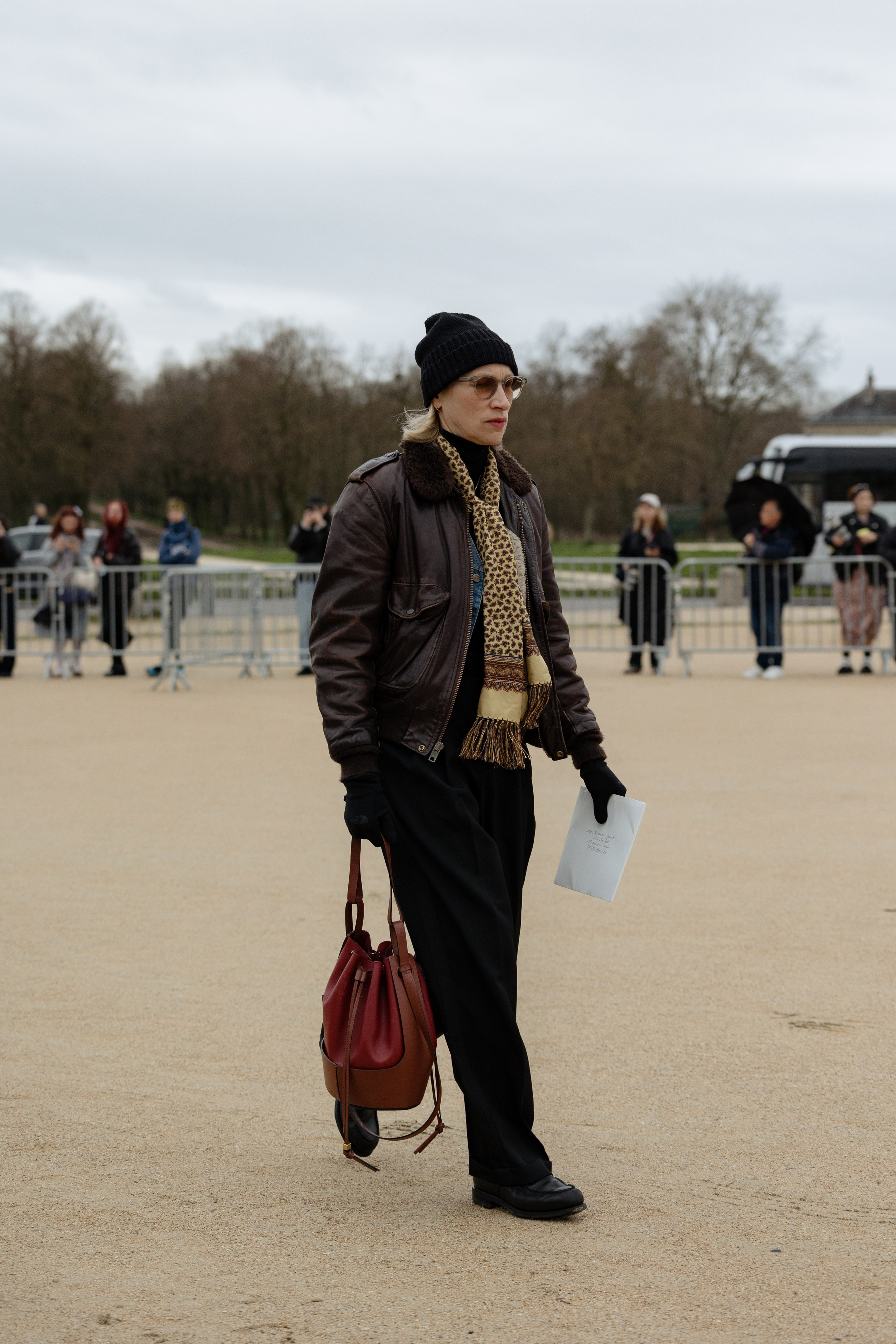 LOEWE PFW WOMENSWEAR FALL-WINTER 24/25. Photographer in Milan Ivan Goncharov