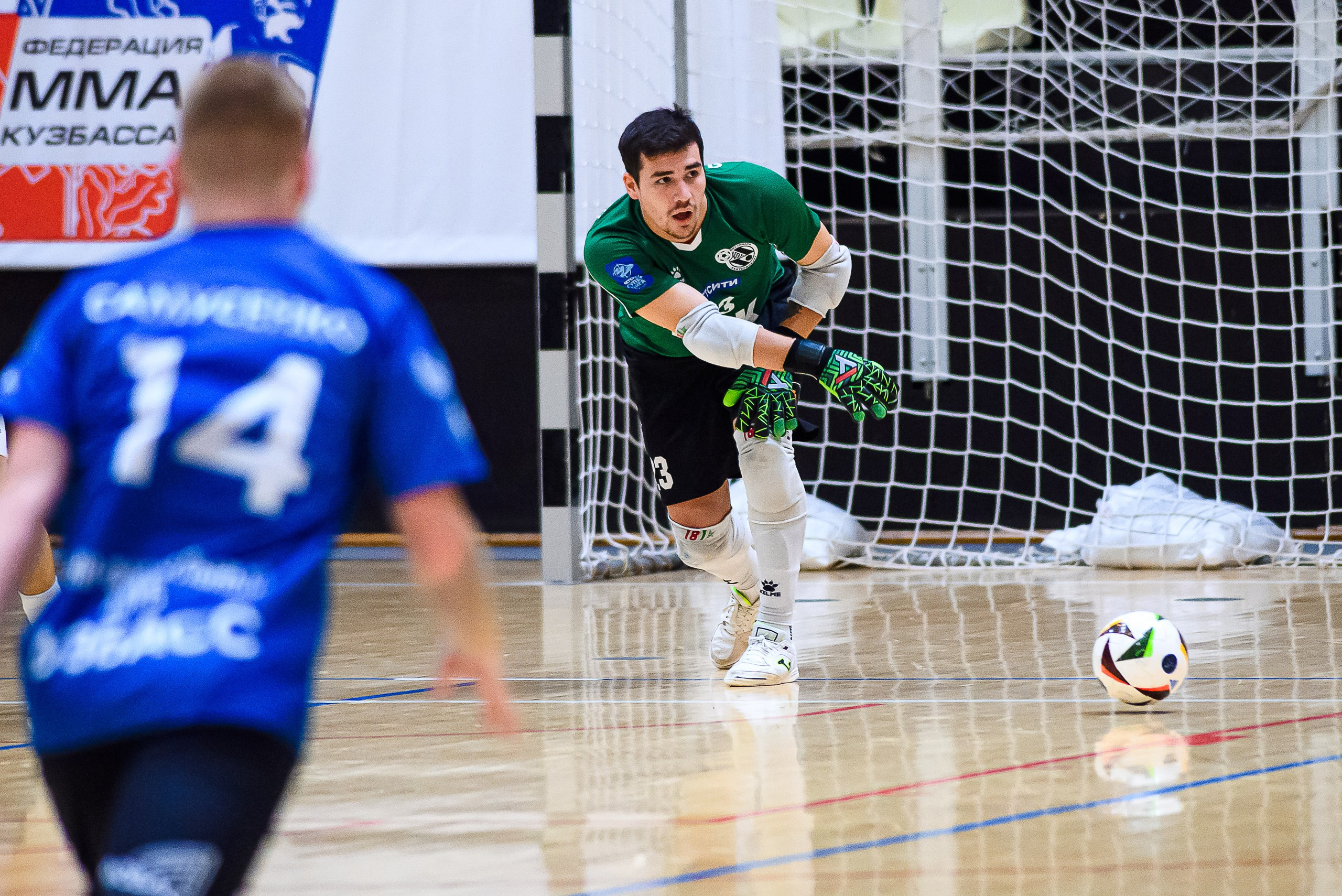 Высшая лига по футзалу — Сезон 2024-2025 — 2ой тур. Репортажный фотограф в Кемерово