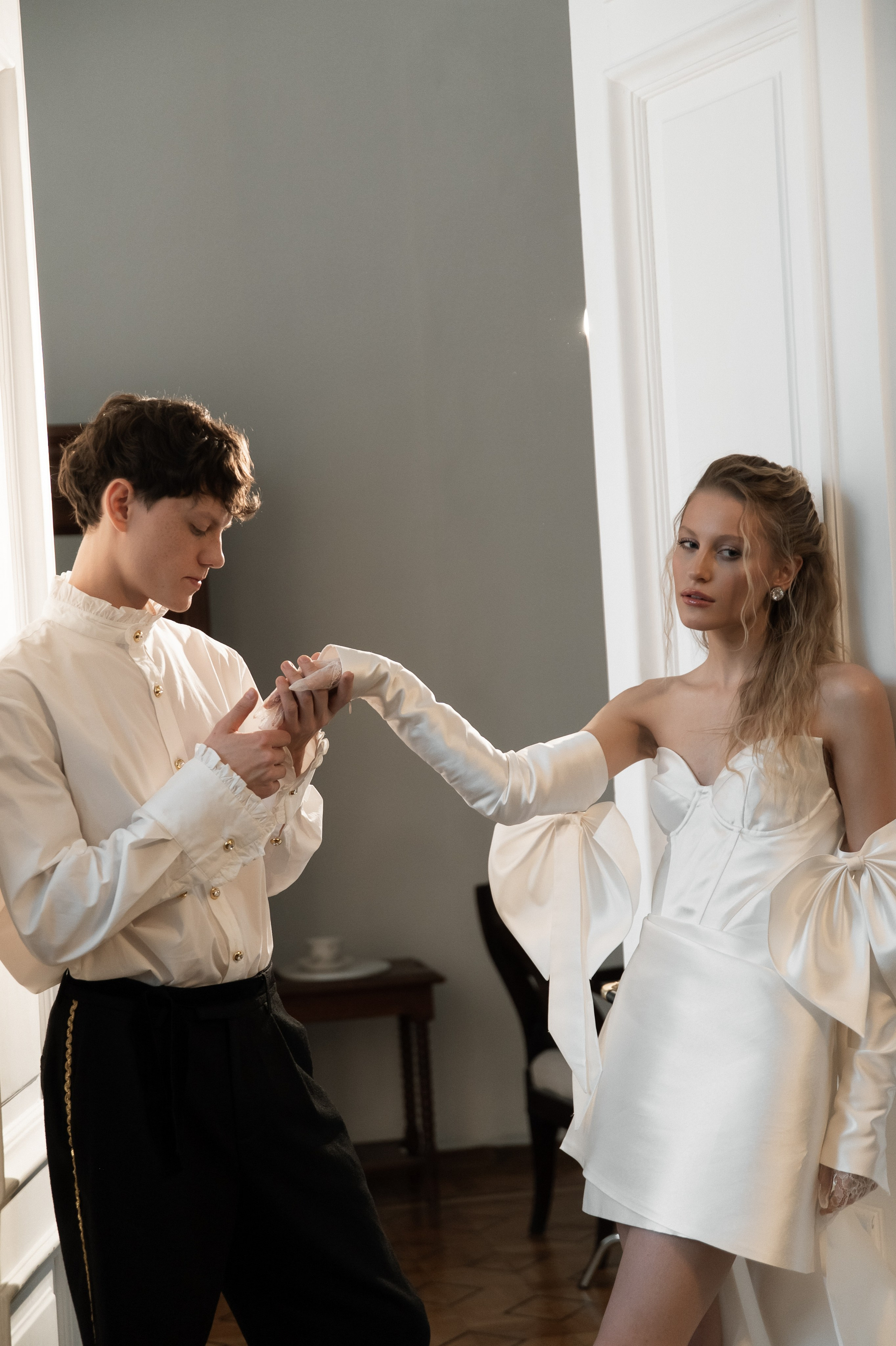 Свадебная съемка в исторической квартире на Чистых прудах. Ярослава Ерина — свадебный фотограф в Москве