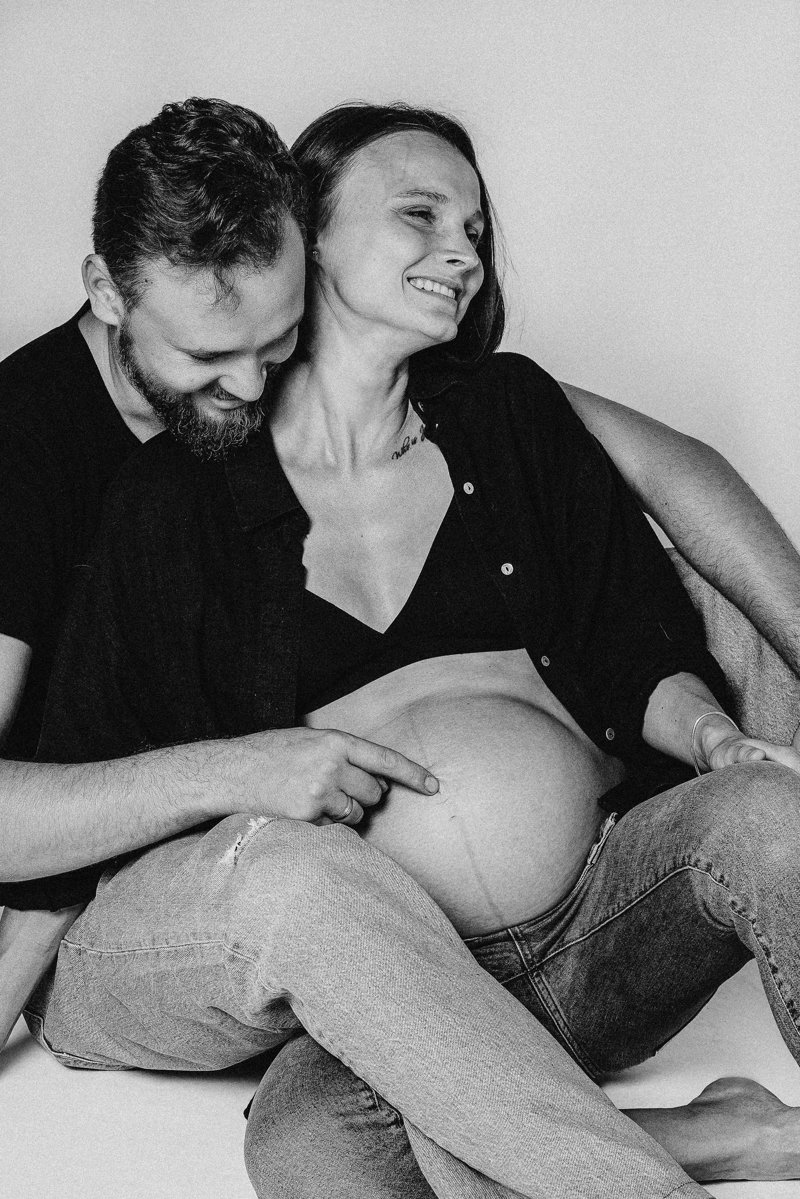 Беременность (минимализм). Фотограф Шунова Саша