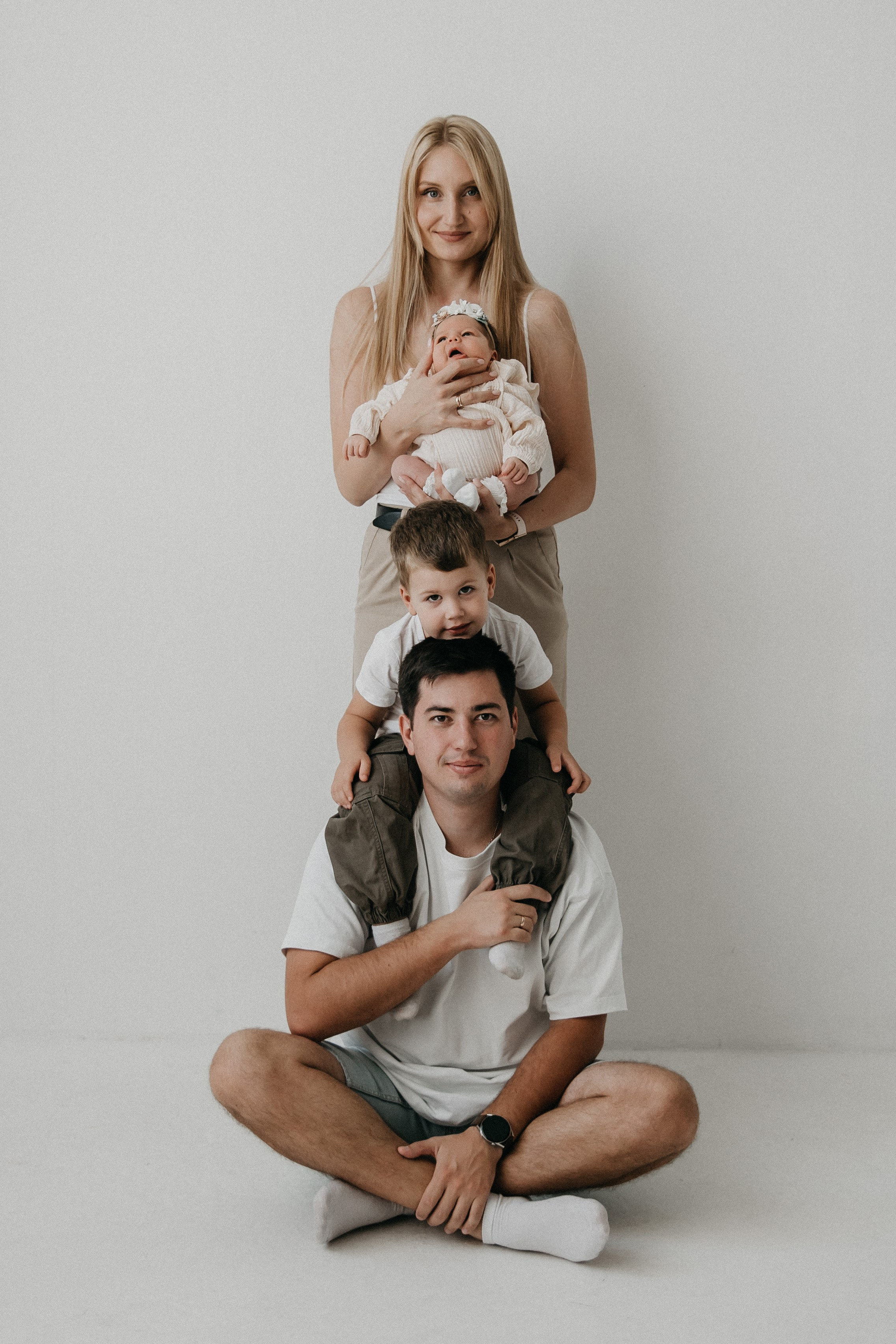 Слава+Настя+Тимур+Марина. Свадебный и семейный фотограф в Волгограде Галина Микитинская