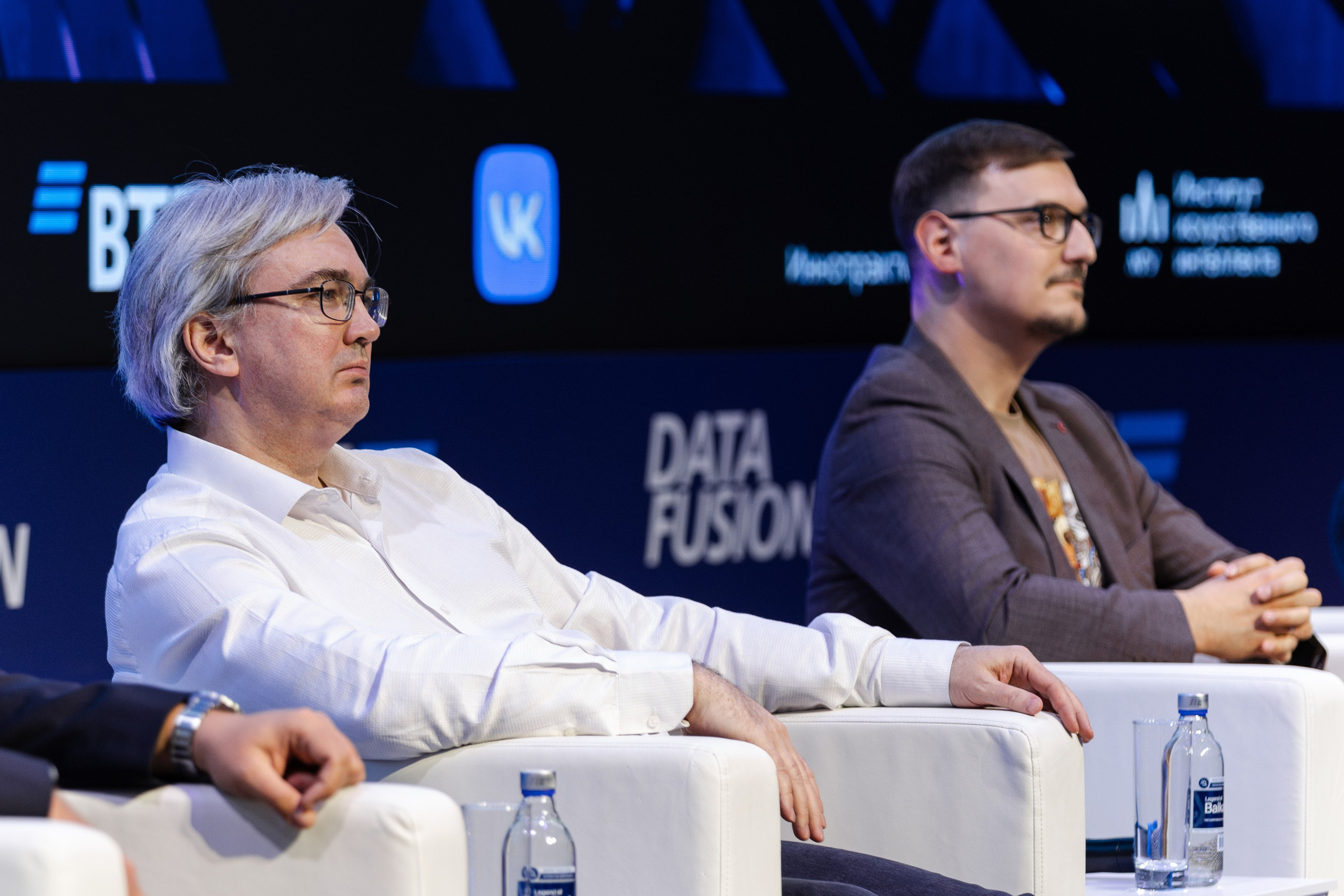 Data Fusion. Свадебный репортажный фотограф в Москве