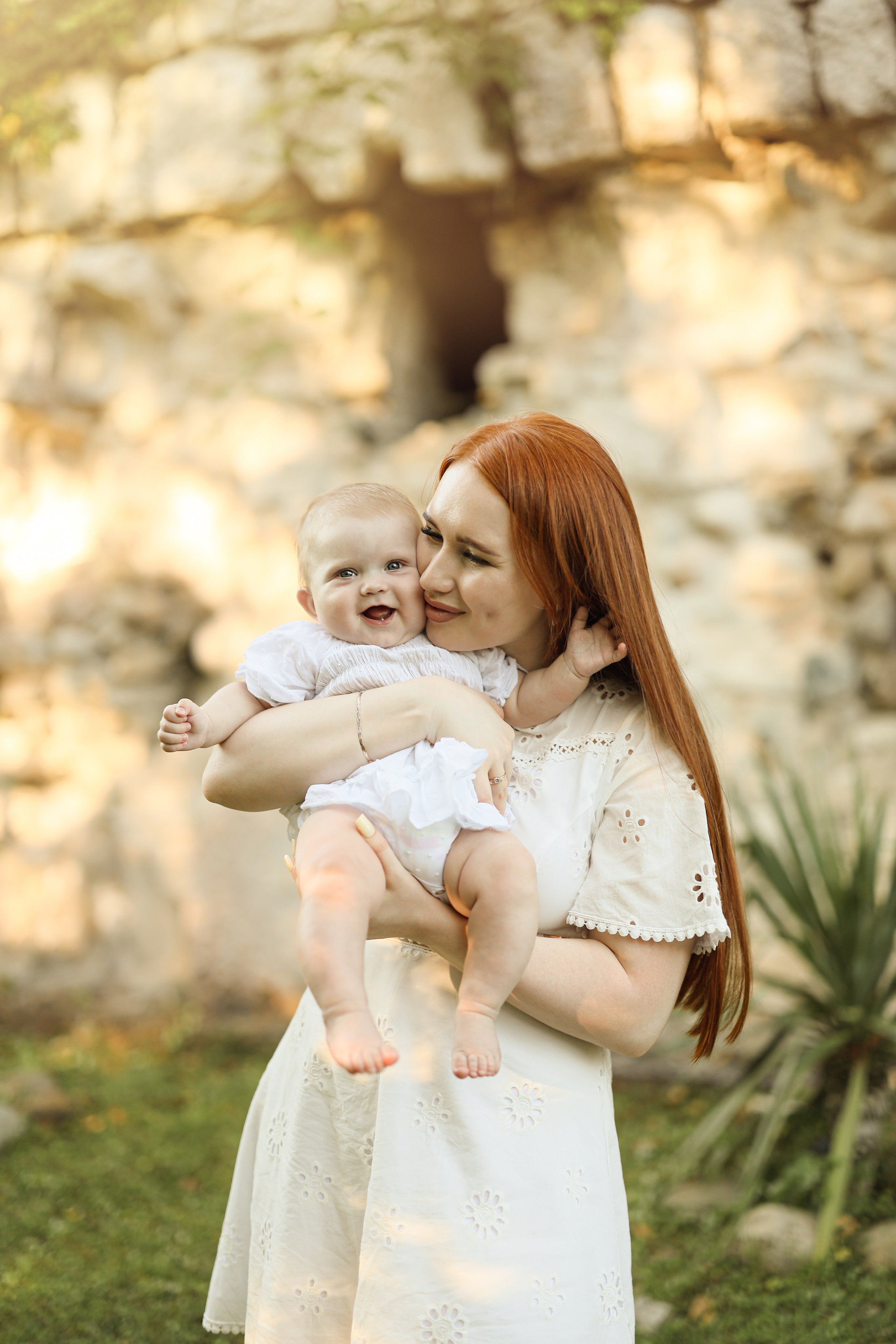 Семейная фотосессия на пляже в Абхазии. Свадебный и семейный фотограф в Абхазии Жанна Соснина