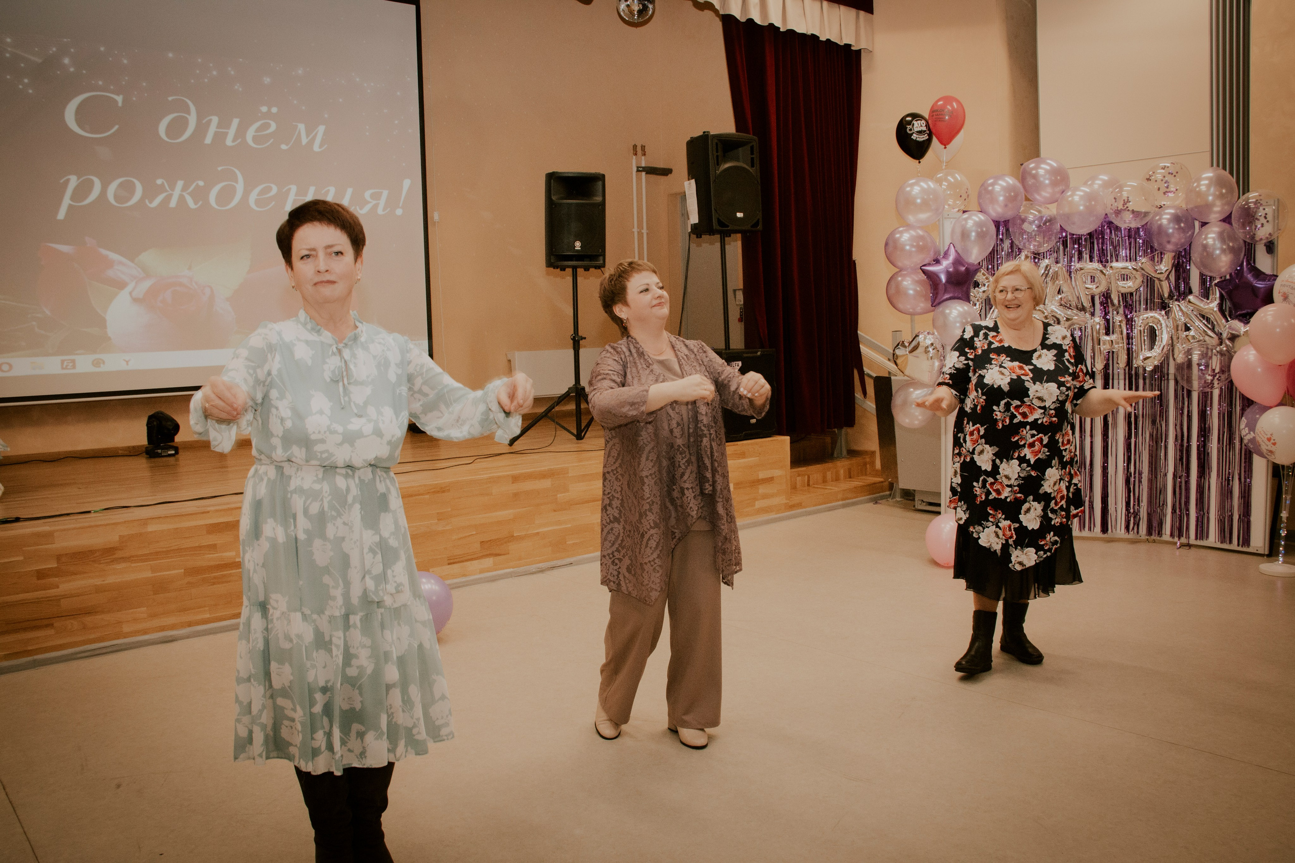 Нина и её 18). ProFoto