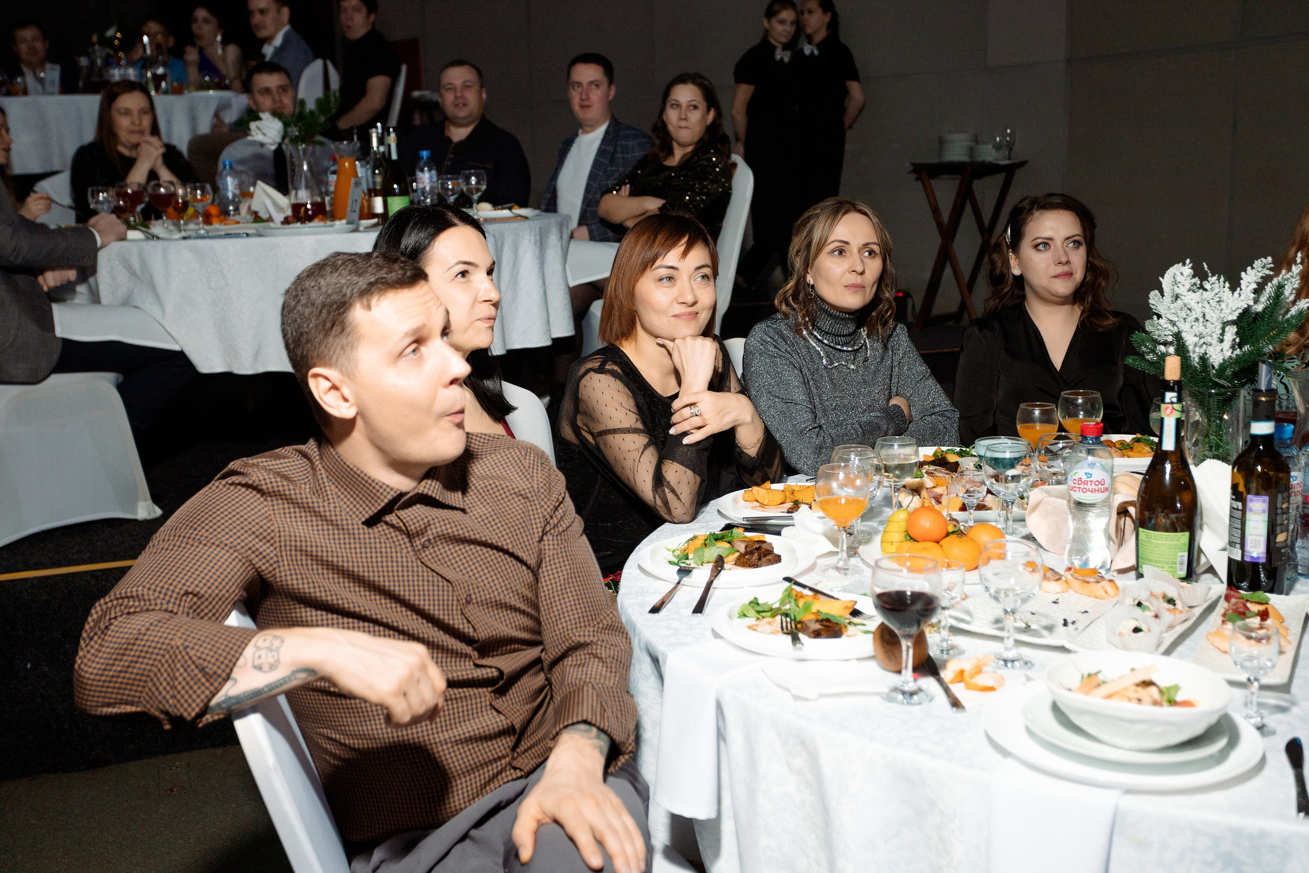 РЕПОРТАЖ: НОВЫЙ ГОД В ДК МЕТАЛЛУРГ. Профессиональный фотограф в Ижевске Леша Петров