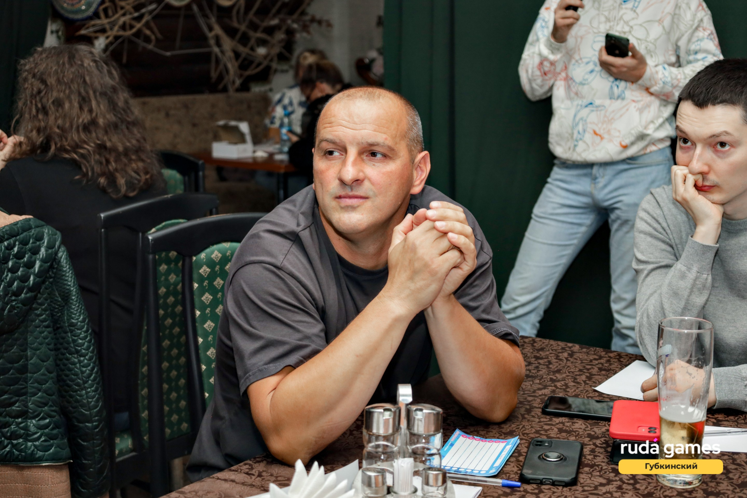 1 сентября. Фотограф в Губкинском | Александра Артамонова