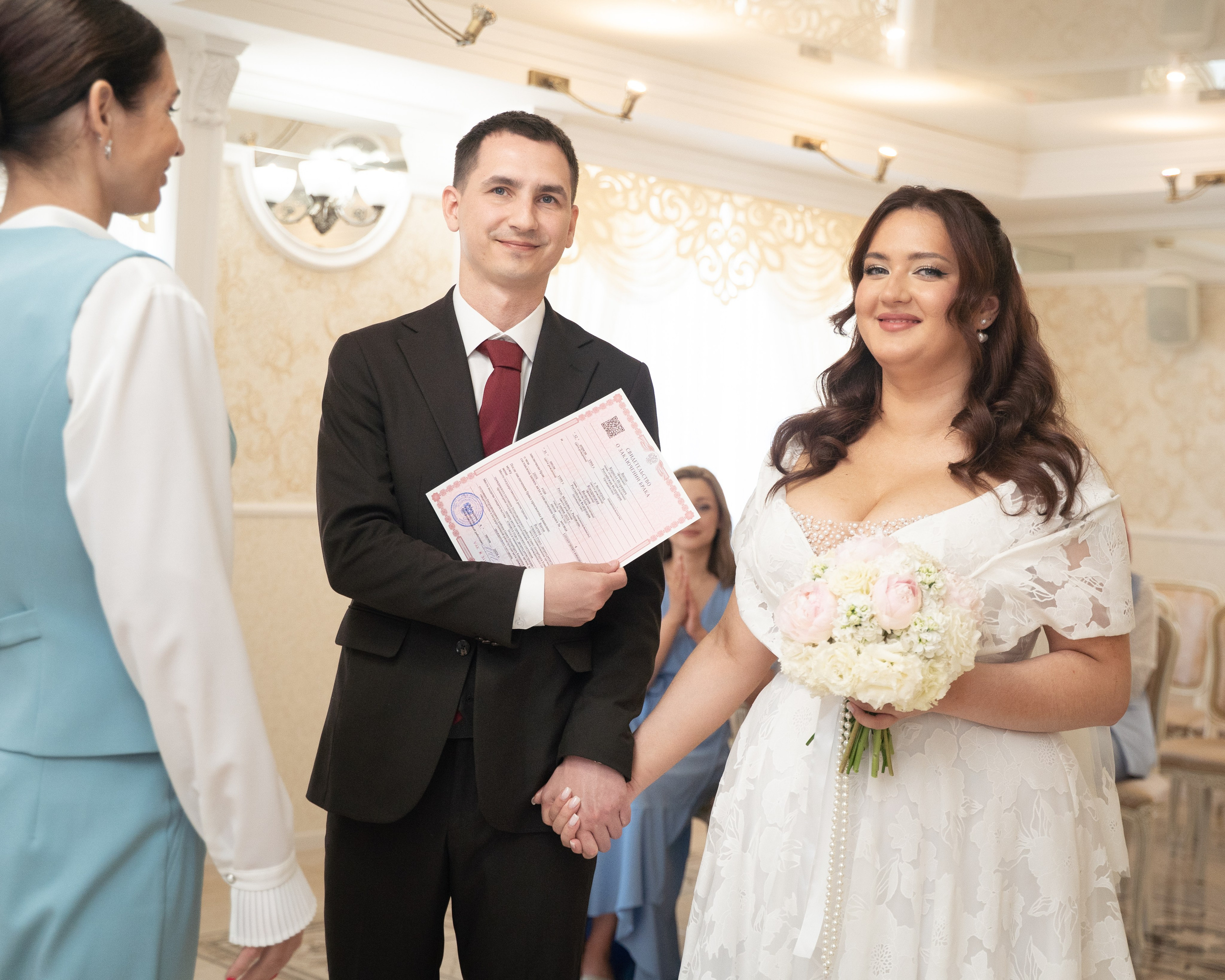 История в ЗАГСе Петергофа. Professional photoartist in St. Petersburg (wedding, reportage, portrait, model book, love story) Alexander Shvedov