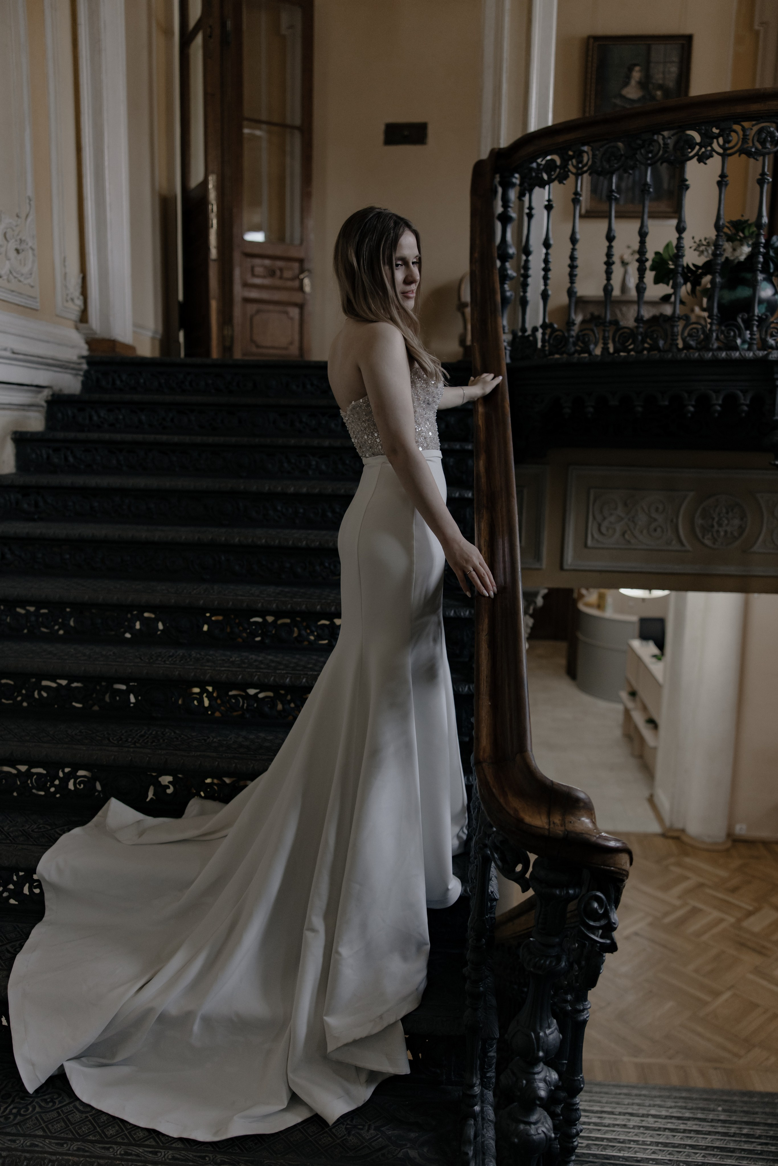 07.05.2024. RETOUCH-HOUSE