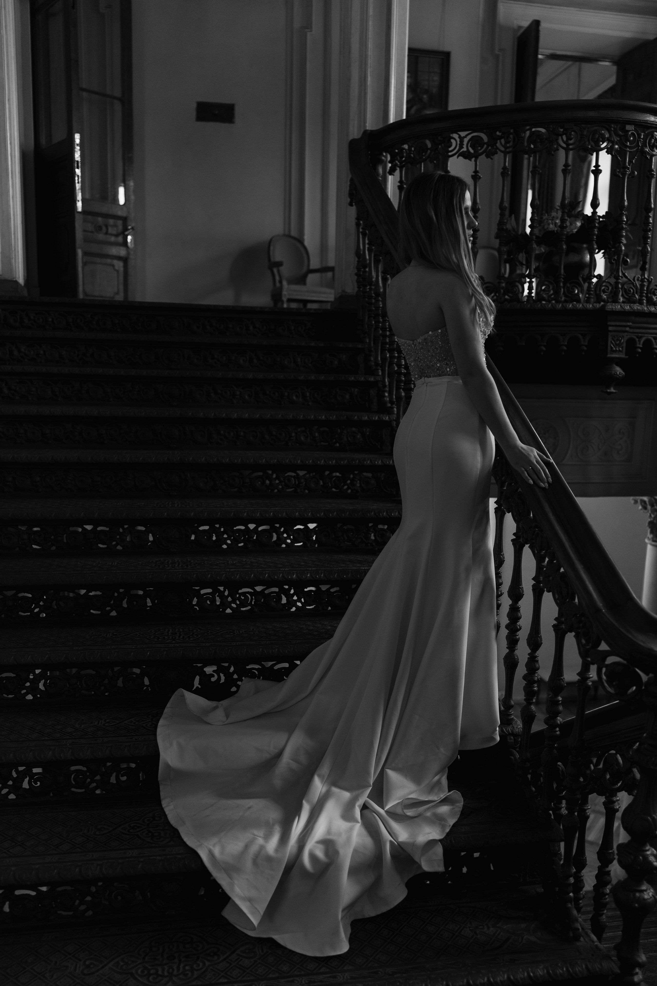 07.05.2024. RETOUCH-HOUSE