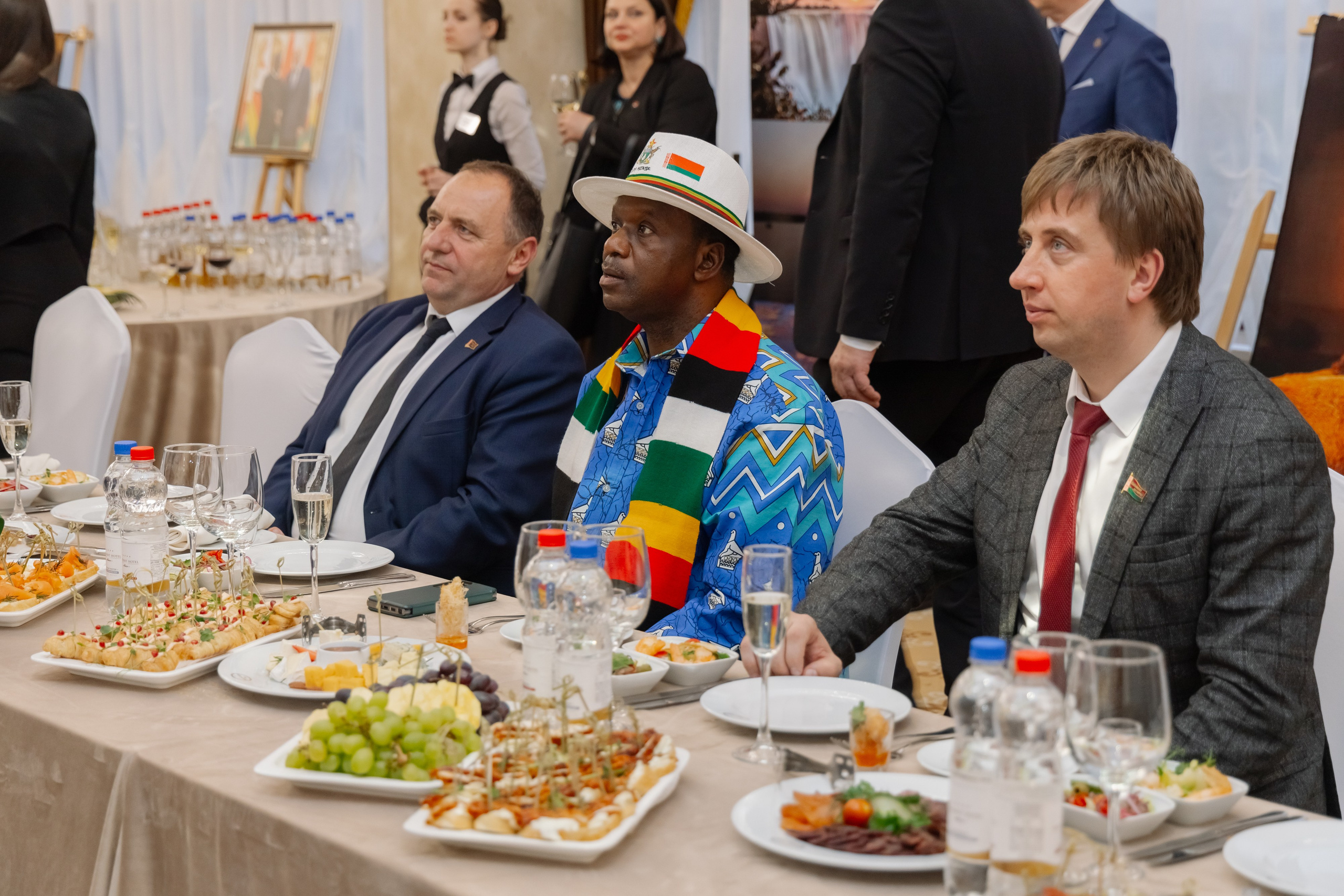 Фотосъемка делегации Посольства Зимбабве в Минске. Свадебный фотограф в Минске/Беларуси Сергей Спиридонов