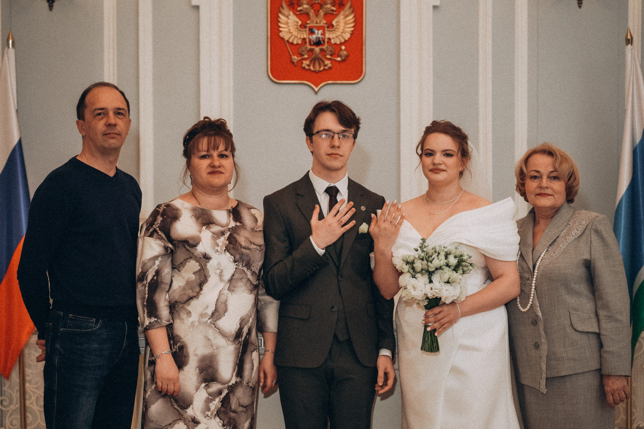 09.04.2026. Фотограф в Нижнем Тагиле. Прогулочные и студийные съемки