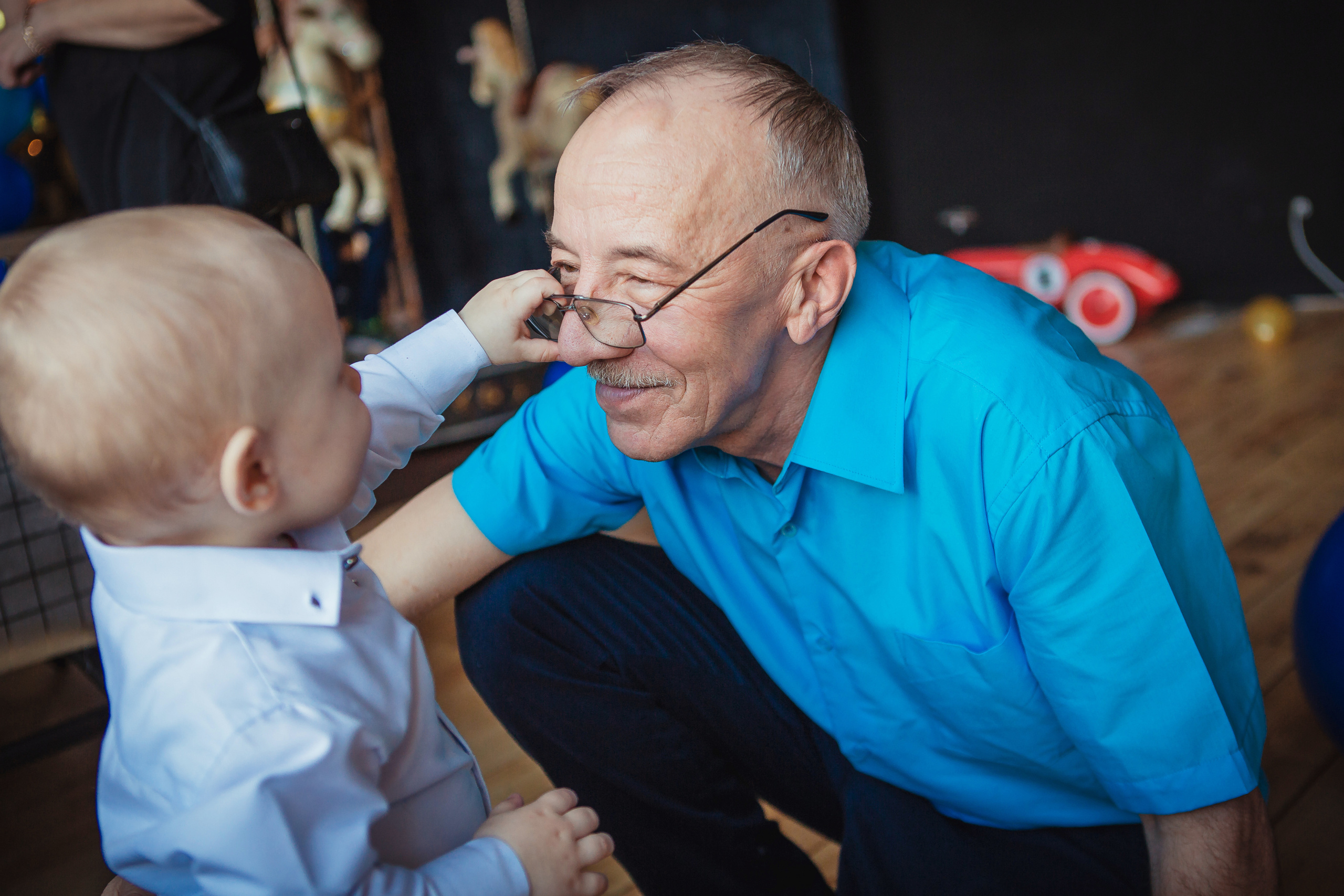 Детская фотосессия на день рождения один годик в фотостудии Лайтрум Ек. Фотограф Виктория Темирова Екатеринбург