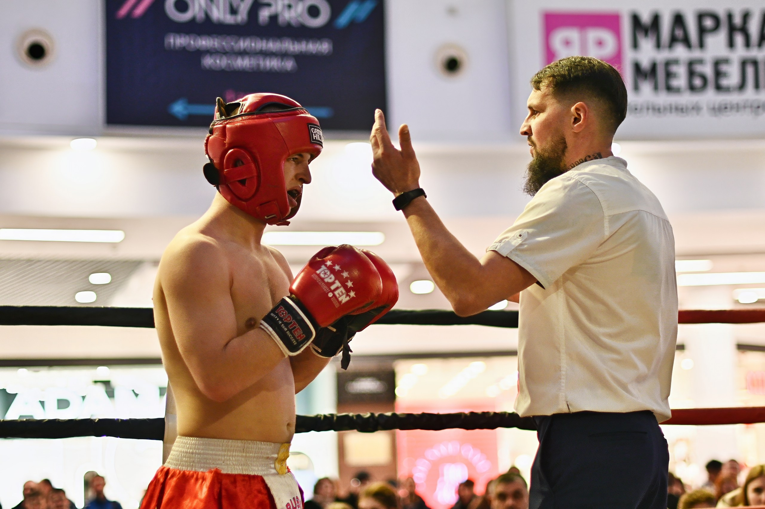 Турнир по кикбоксингу за кубок «Арена Воронежа». Фотограф Денис Кривопусков