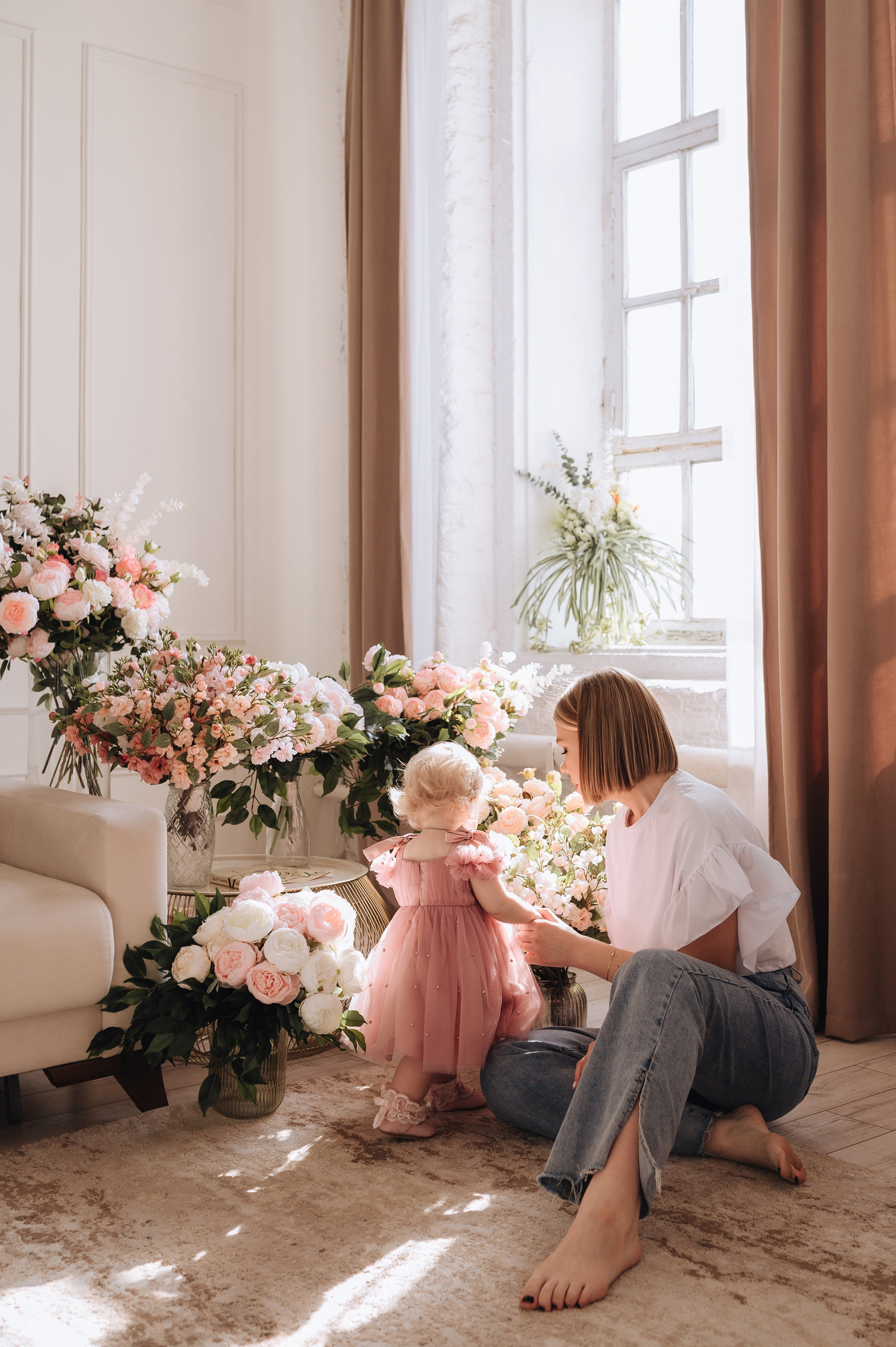 Семейная фотосессия на годик Евы. Фотограф в Москве и Московской области Таня Яблочкина