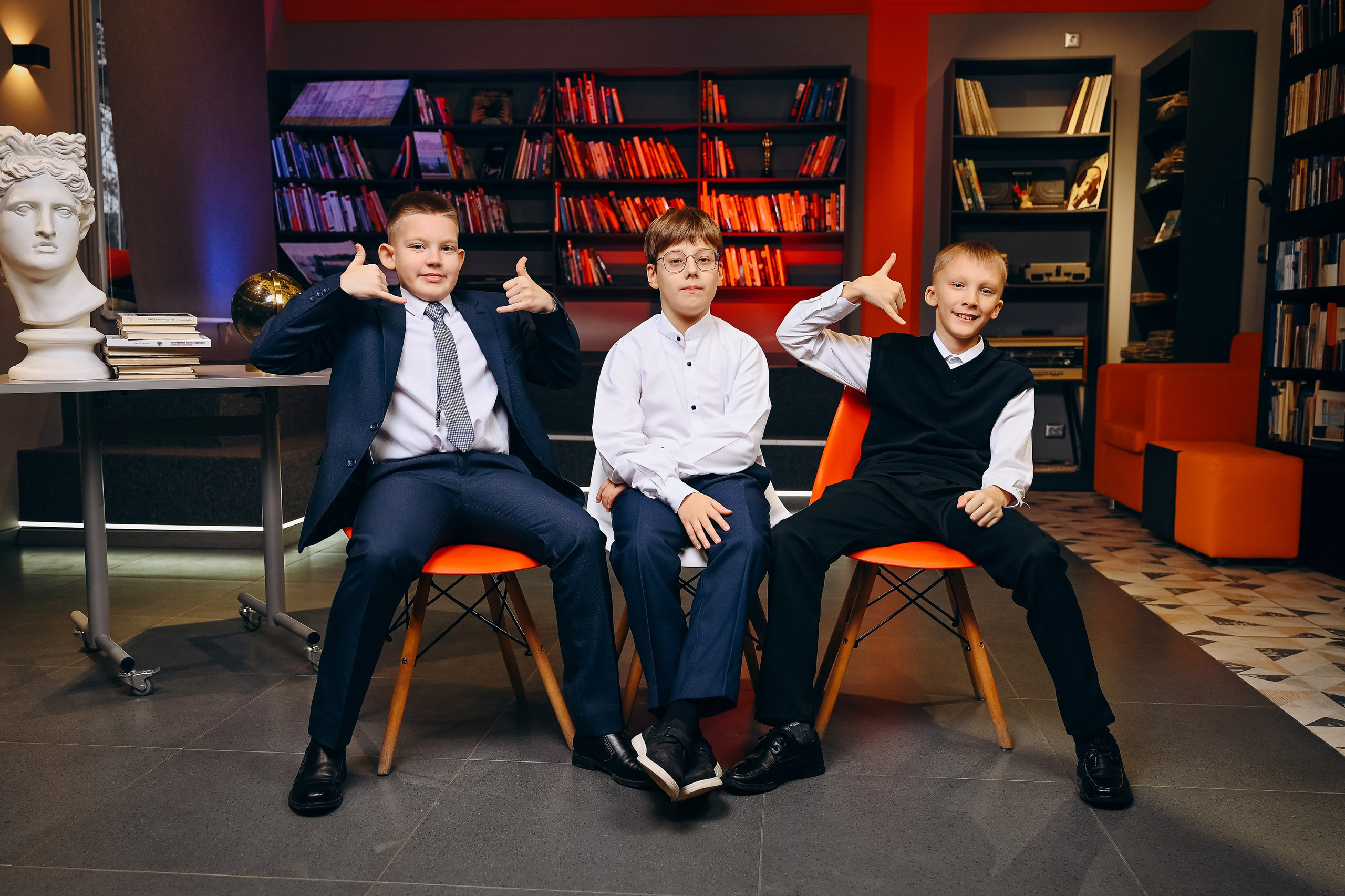 Библиотека. Выпускные альбомы в Кургане, Твой альбом, Книга