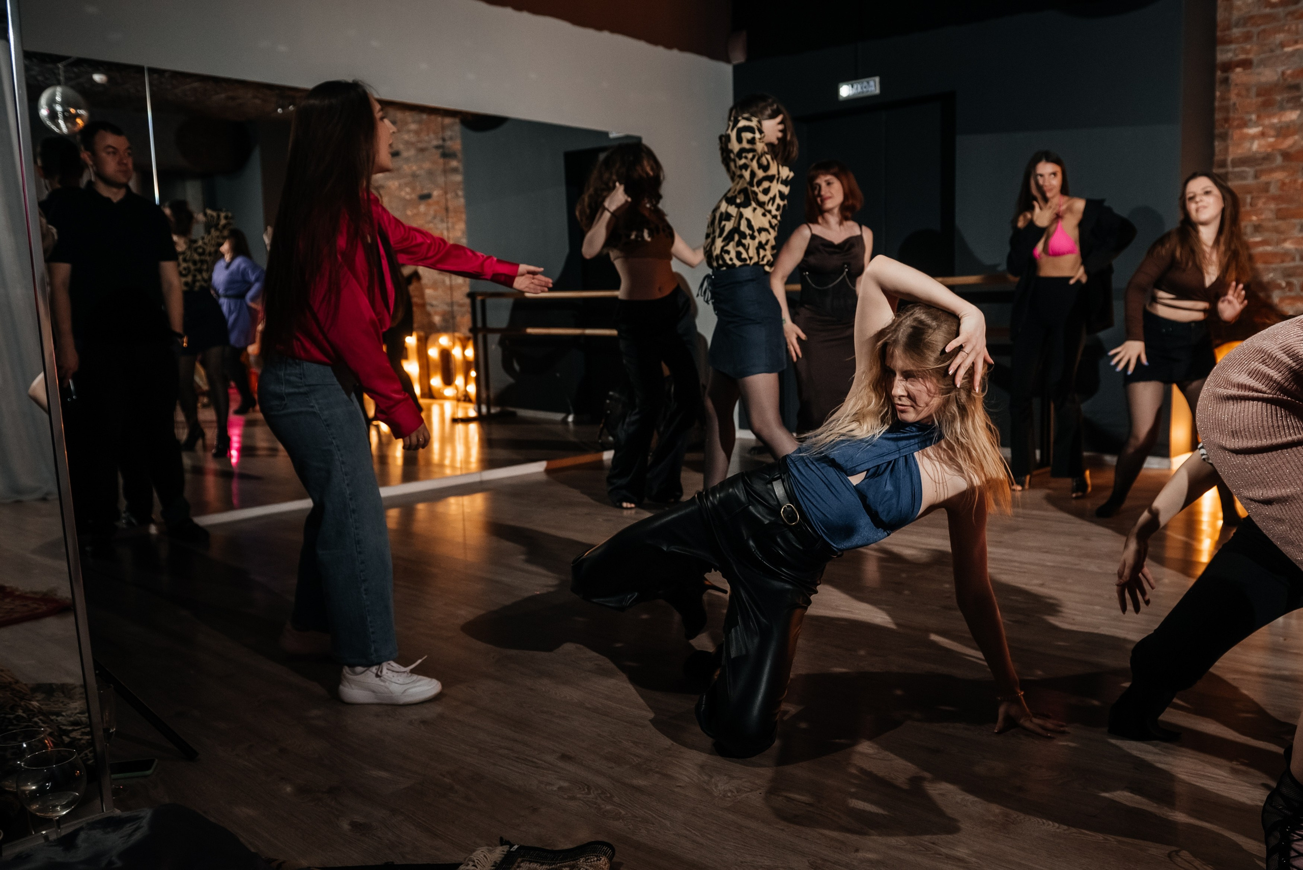 Soffit Dance 8 march. Фотограф Москва Артур Горвард