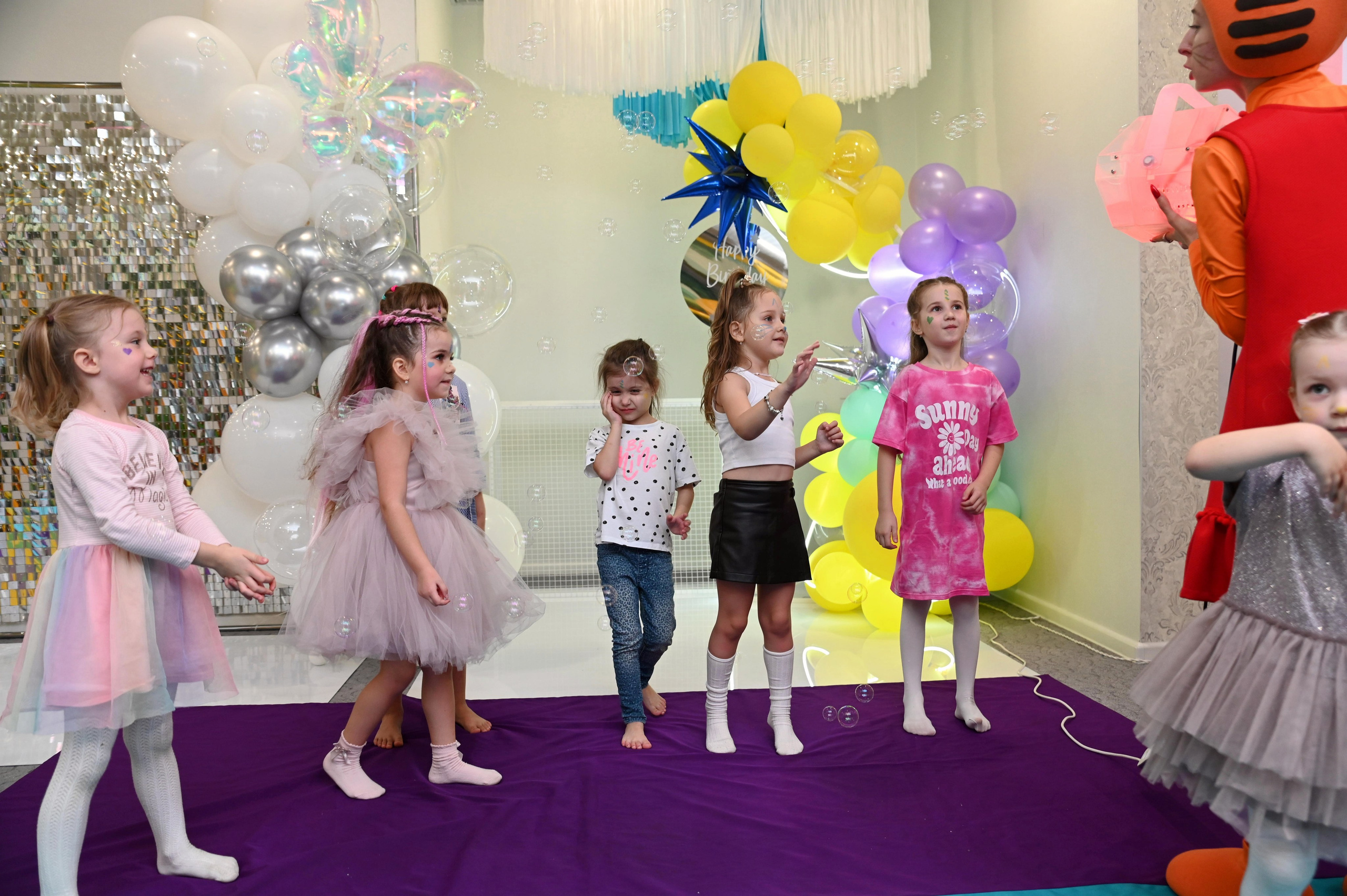 Игротека «Море Позитива». Я Ольга Казанцева, фотографирую снимаю ваши киноистории и печатаю фото и цифровые портреты на холсте