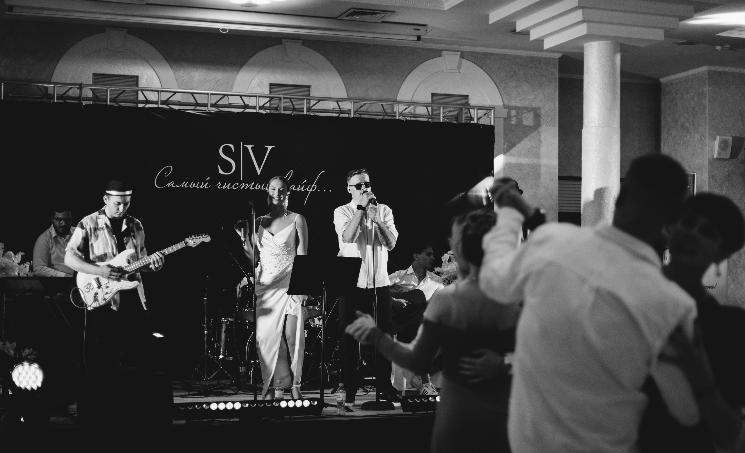 Нежные мгновения свадьбы: Семён и Вероника. Фотограф Семён Гнеушев