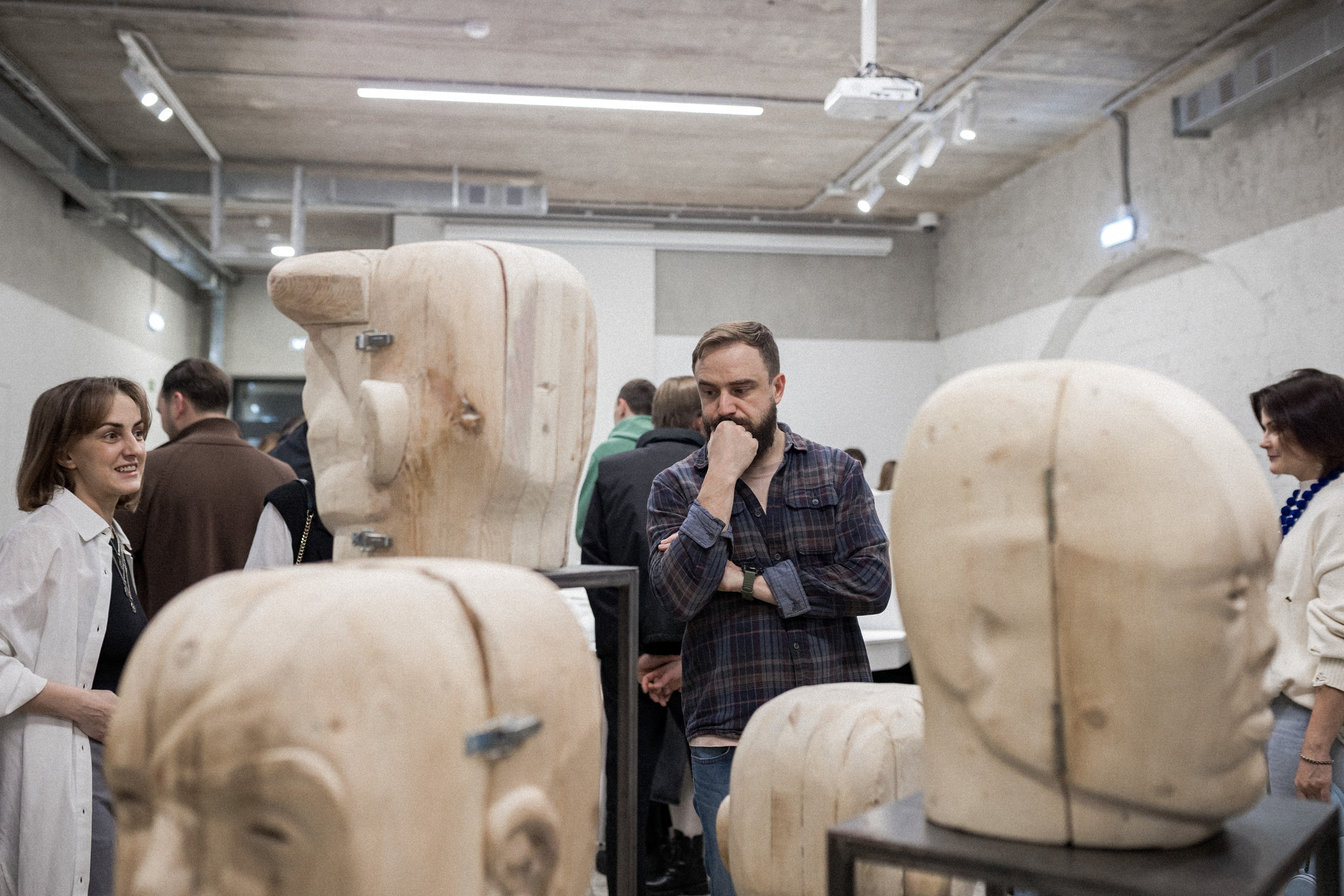 «Не сегодня» проект команды студии «Тихая». Фотограф городских и семейных событий Артем Карпухин