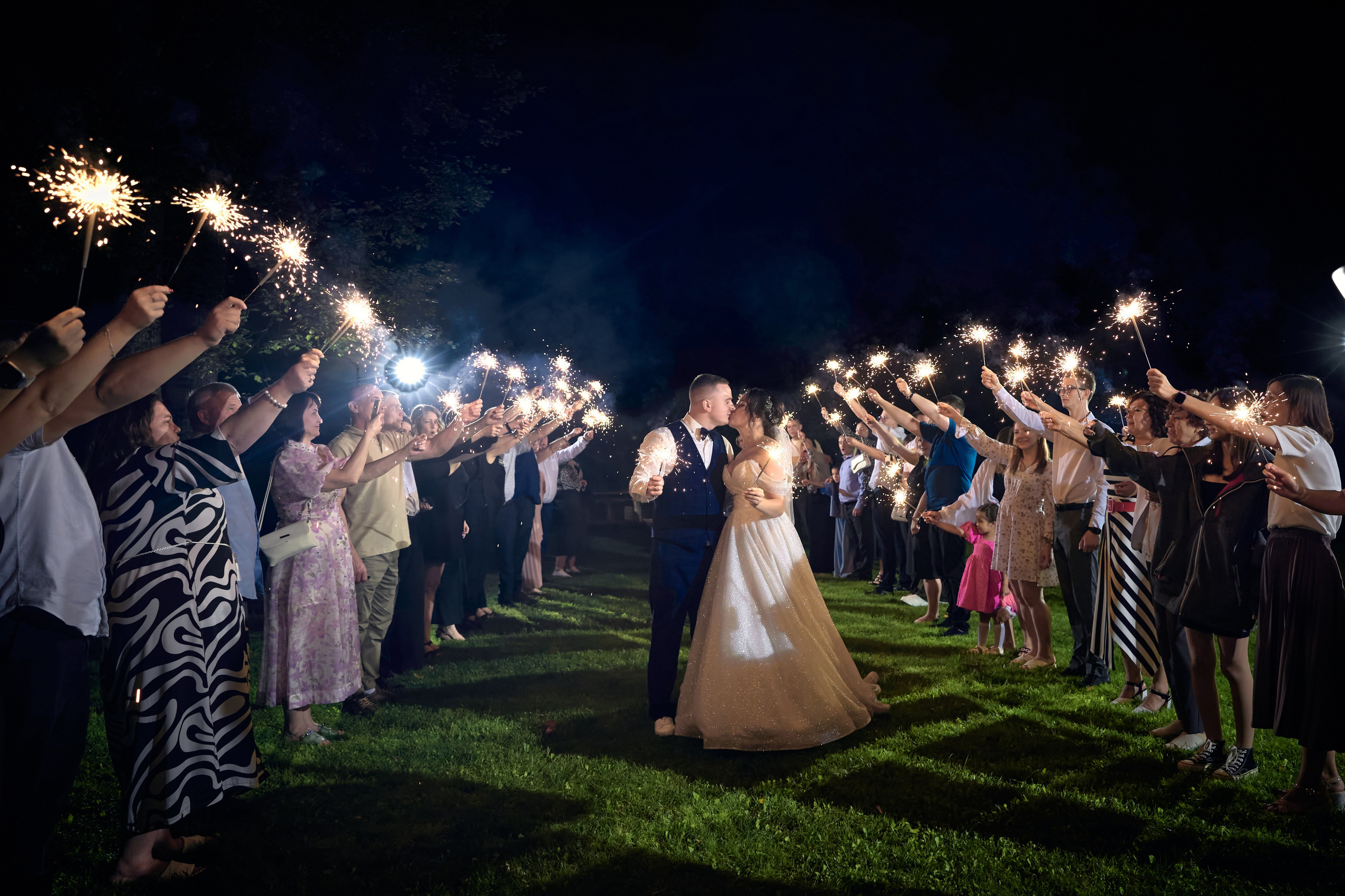 Илья и Алена. Свадебный фотограф в Тольятти Жигулевске и Самаре Пономарев Евгений