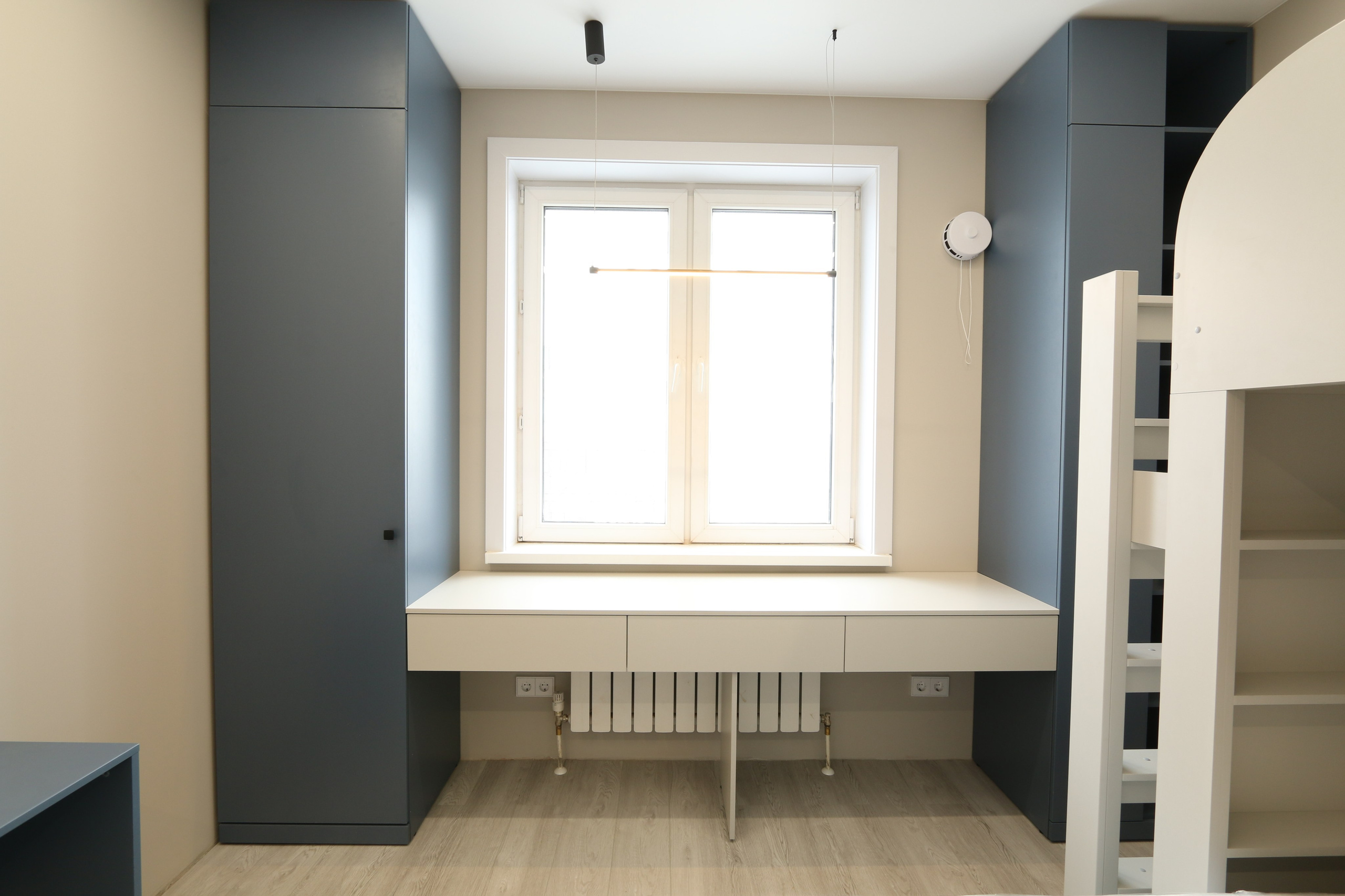 Ул. Гурьевская улица, 177/1. Мебельное ателье РАУМАН