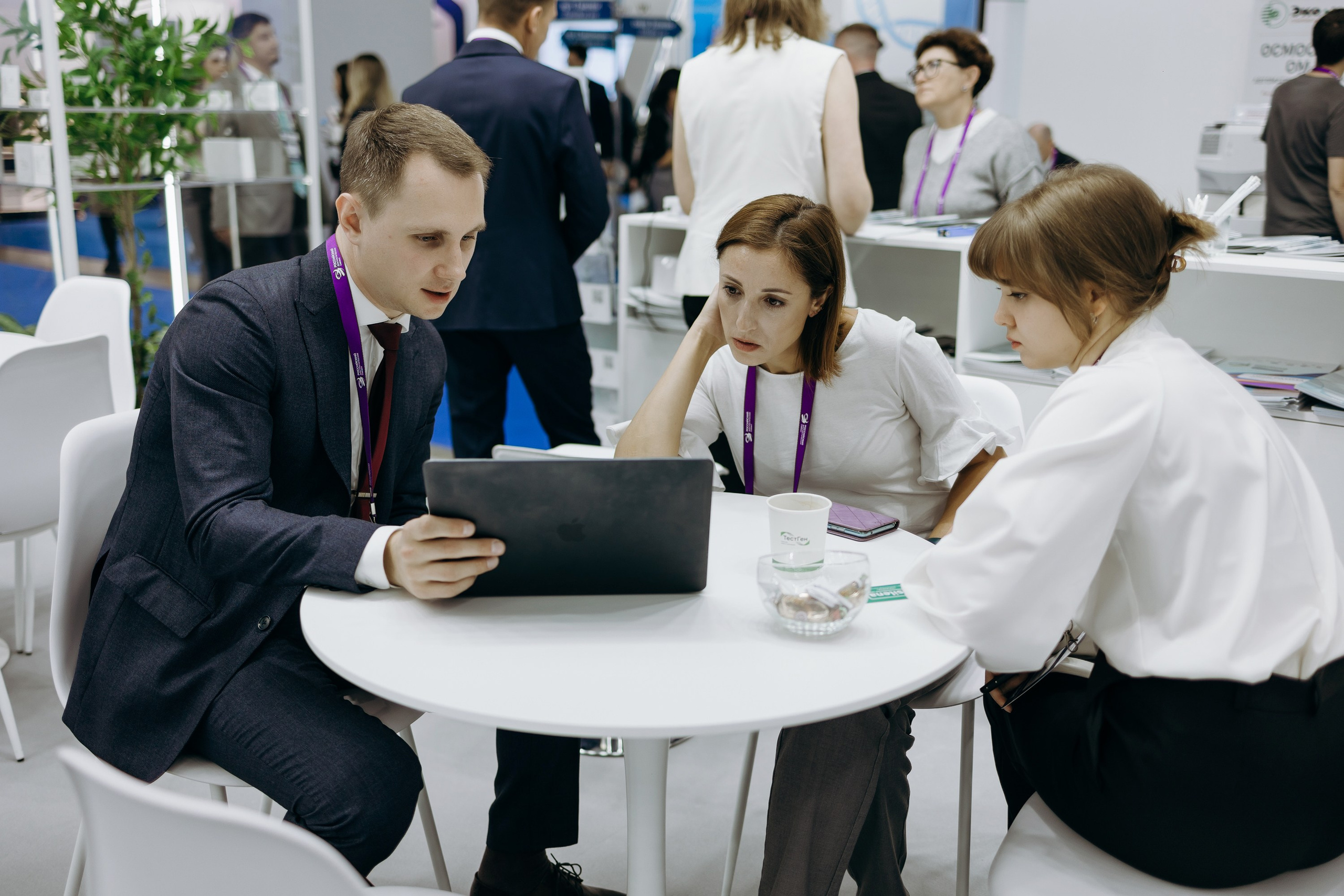 ТестГен. Репортажный и свадебный фотограф в Москве Лена Таращенко