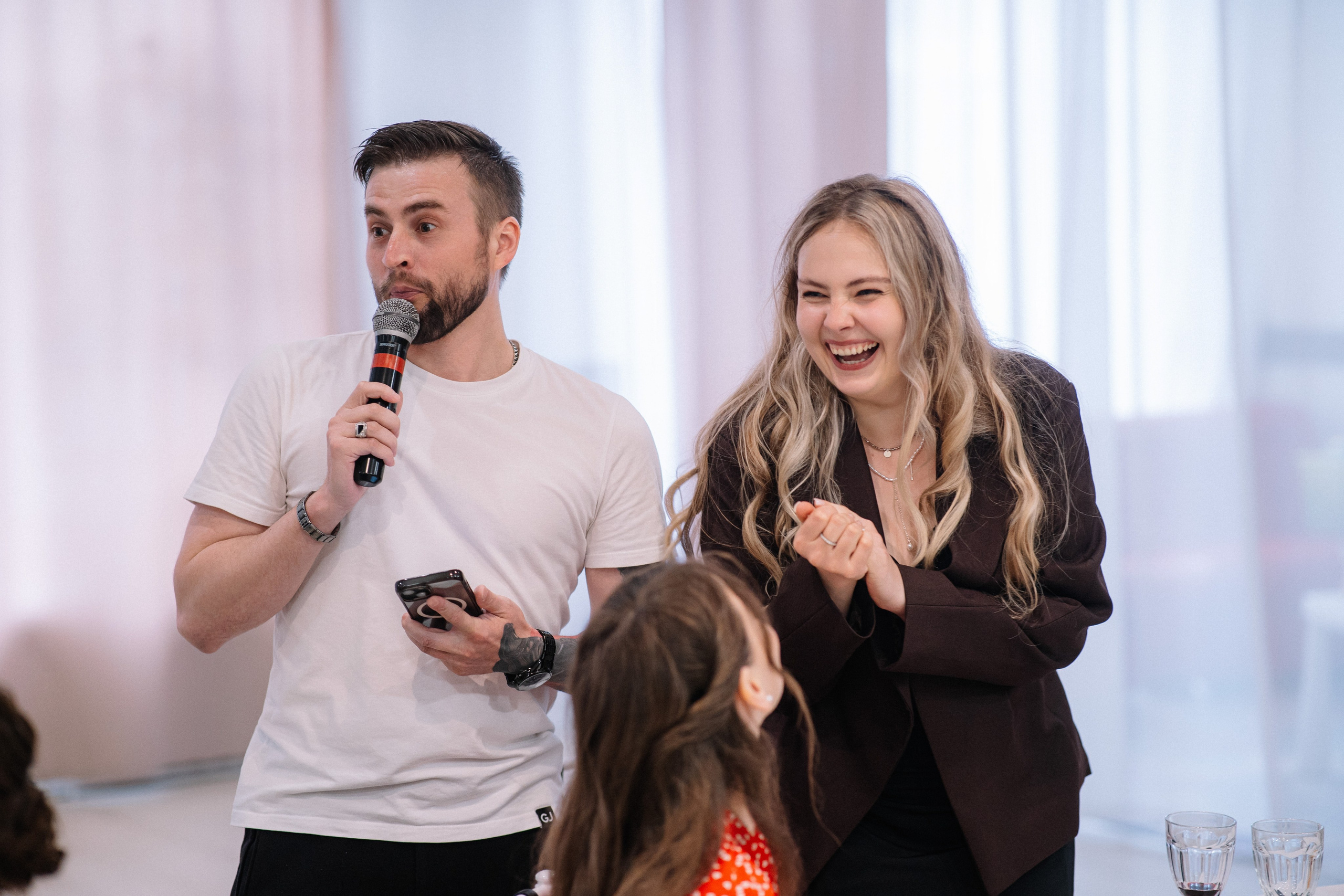 Анастасия и Роман — банкет Времена года. Репортажный (Event) фотограф в Барнауле | Даниил Маркин | Качество и вайб