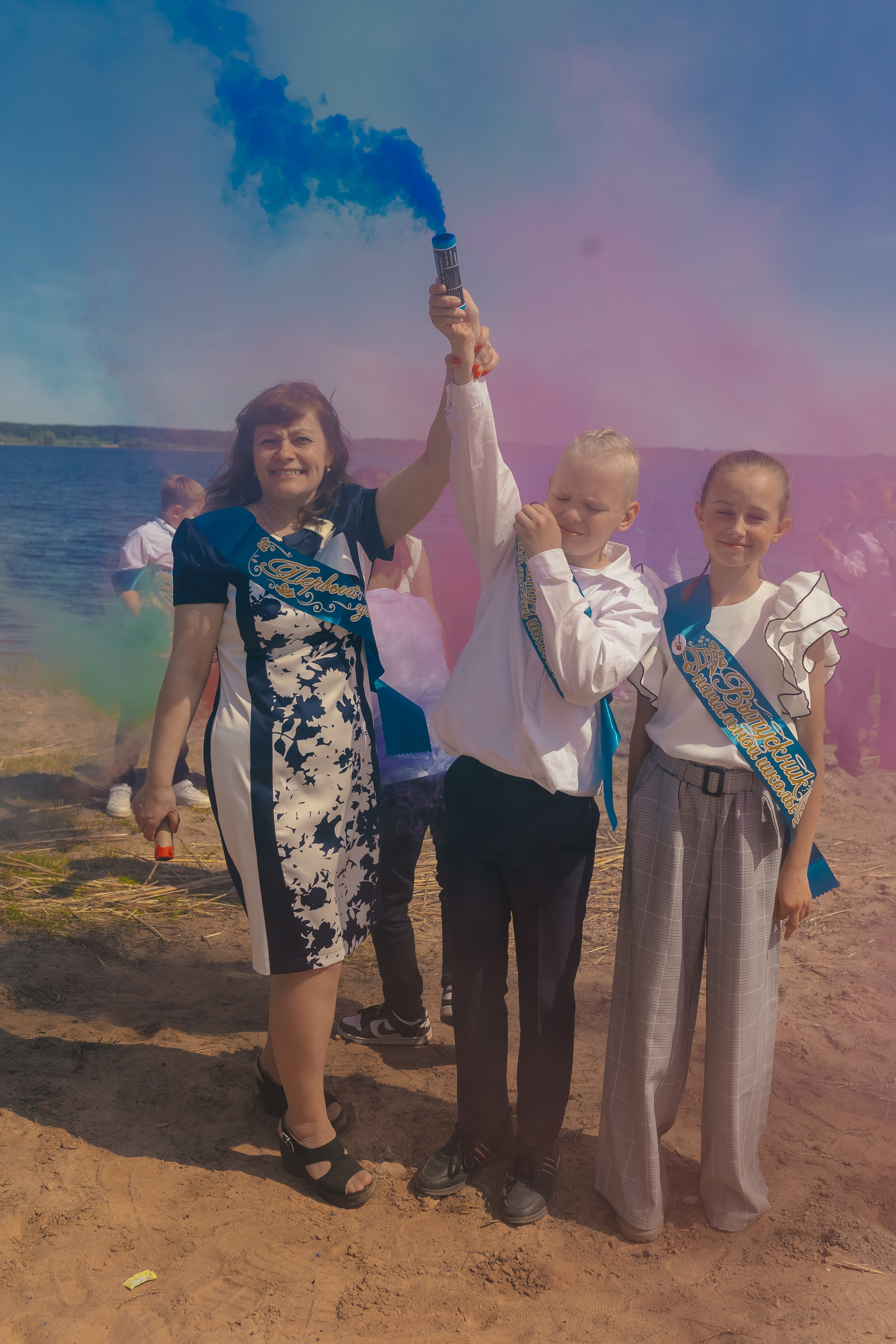 Последний звонок 4 класс. Фотограф Торопец Кристина Абрамова Kanwellia photography