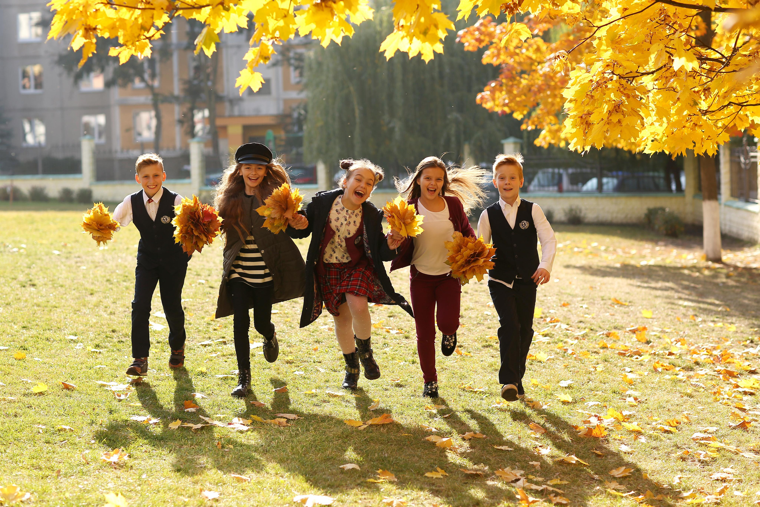 Выпускной альбом Школа 1-й, 4-й класс (индивидуальный подход). Фото в Минске Олег Цыганок #вашэнергичныйфотограф