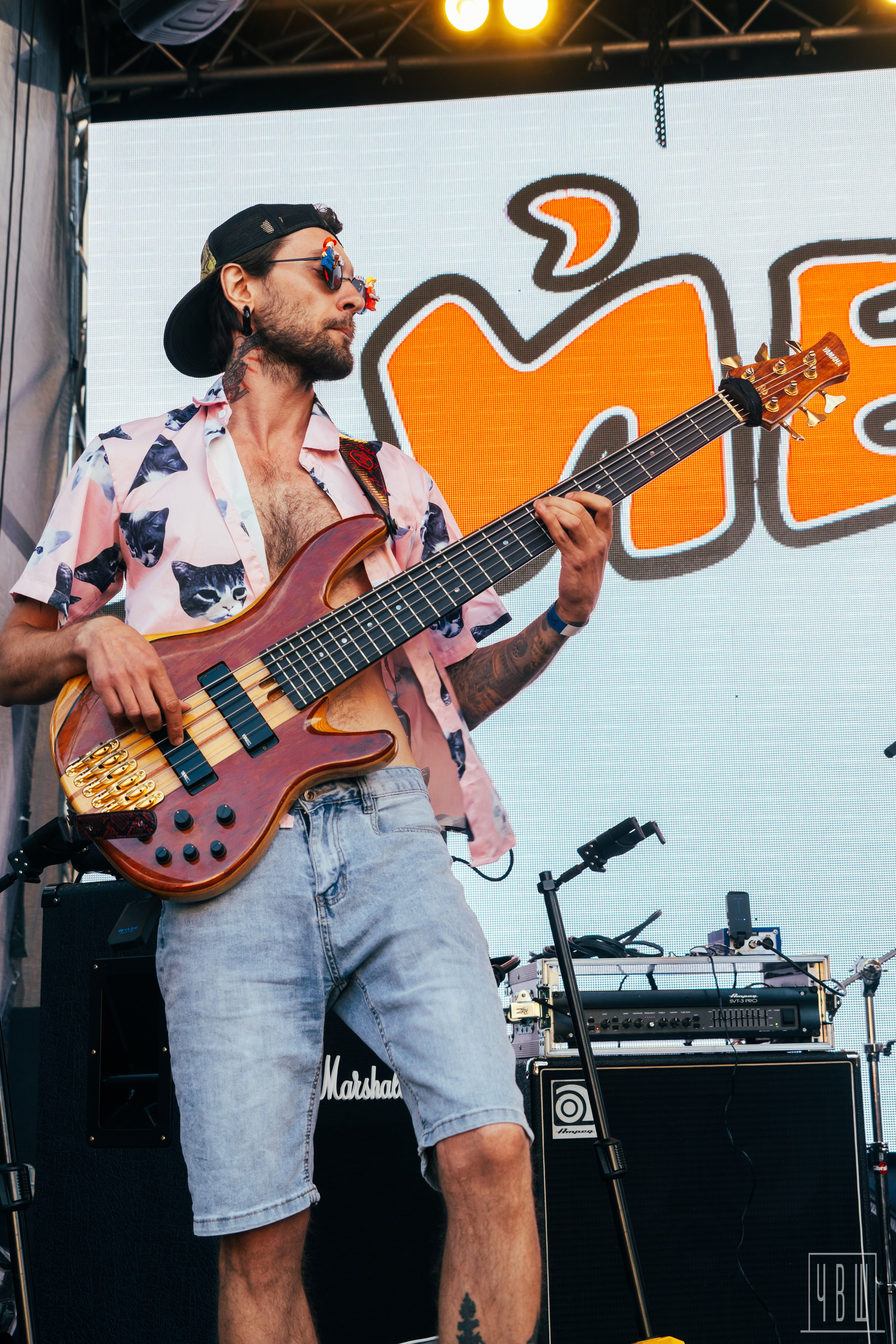 Живой! 2025, День Второй. Человек в Шляпе