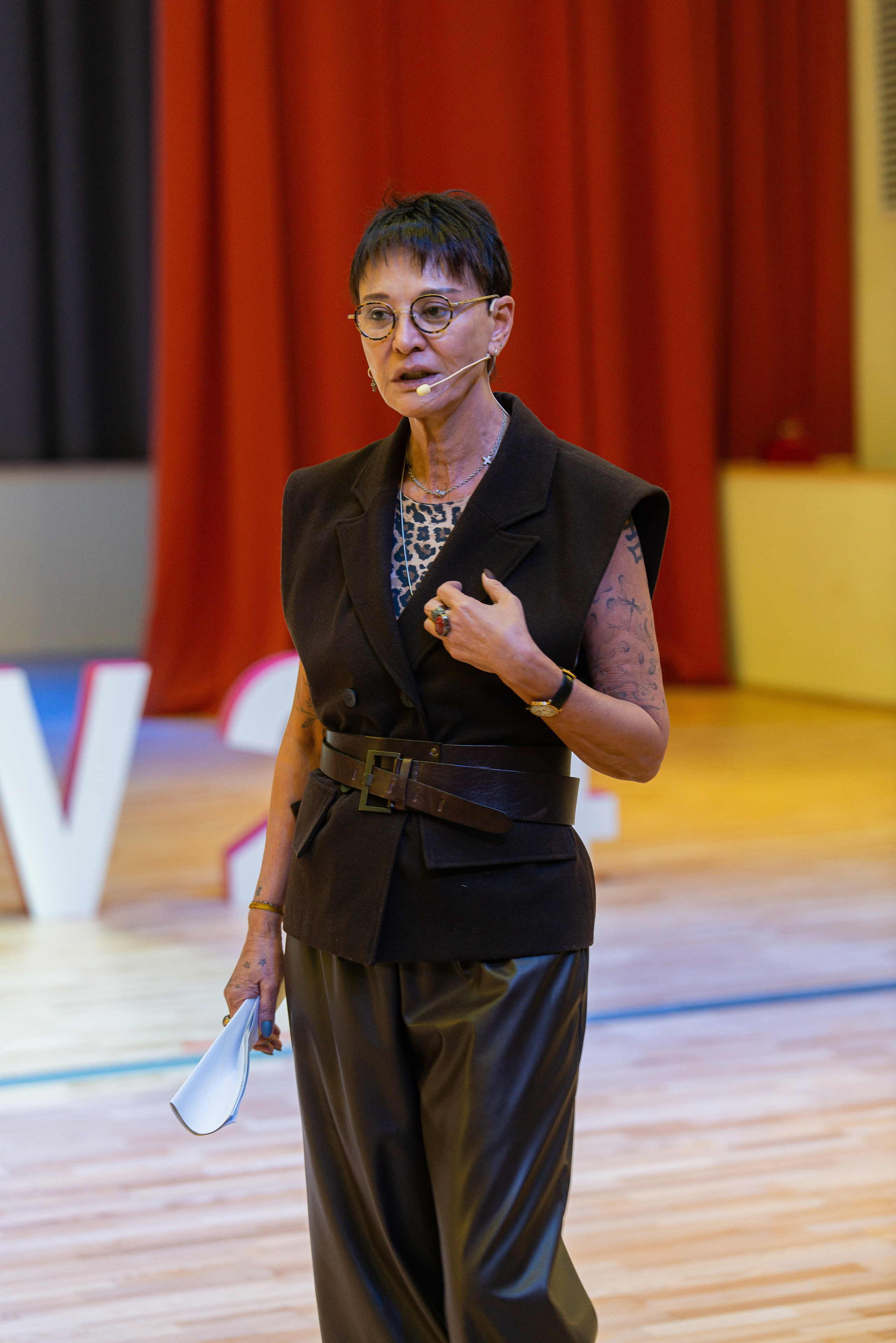 Репортажная съёмка Гала-форума дизайнеров RIW 24. Репортажный и персональный фотограф в Москве