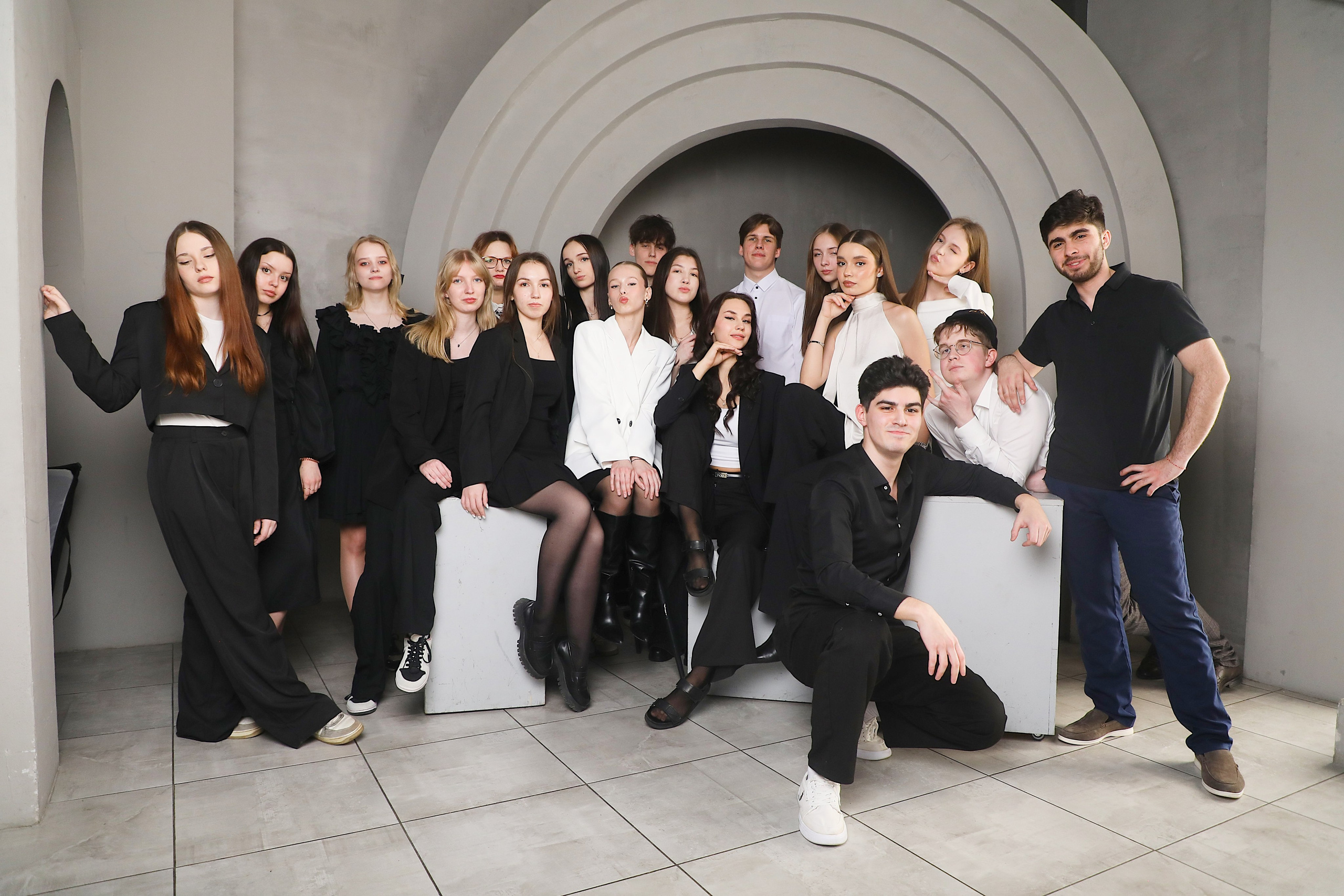 Школа 9-11 классы. Школьный фотограф Олеся Галатова