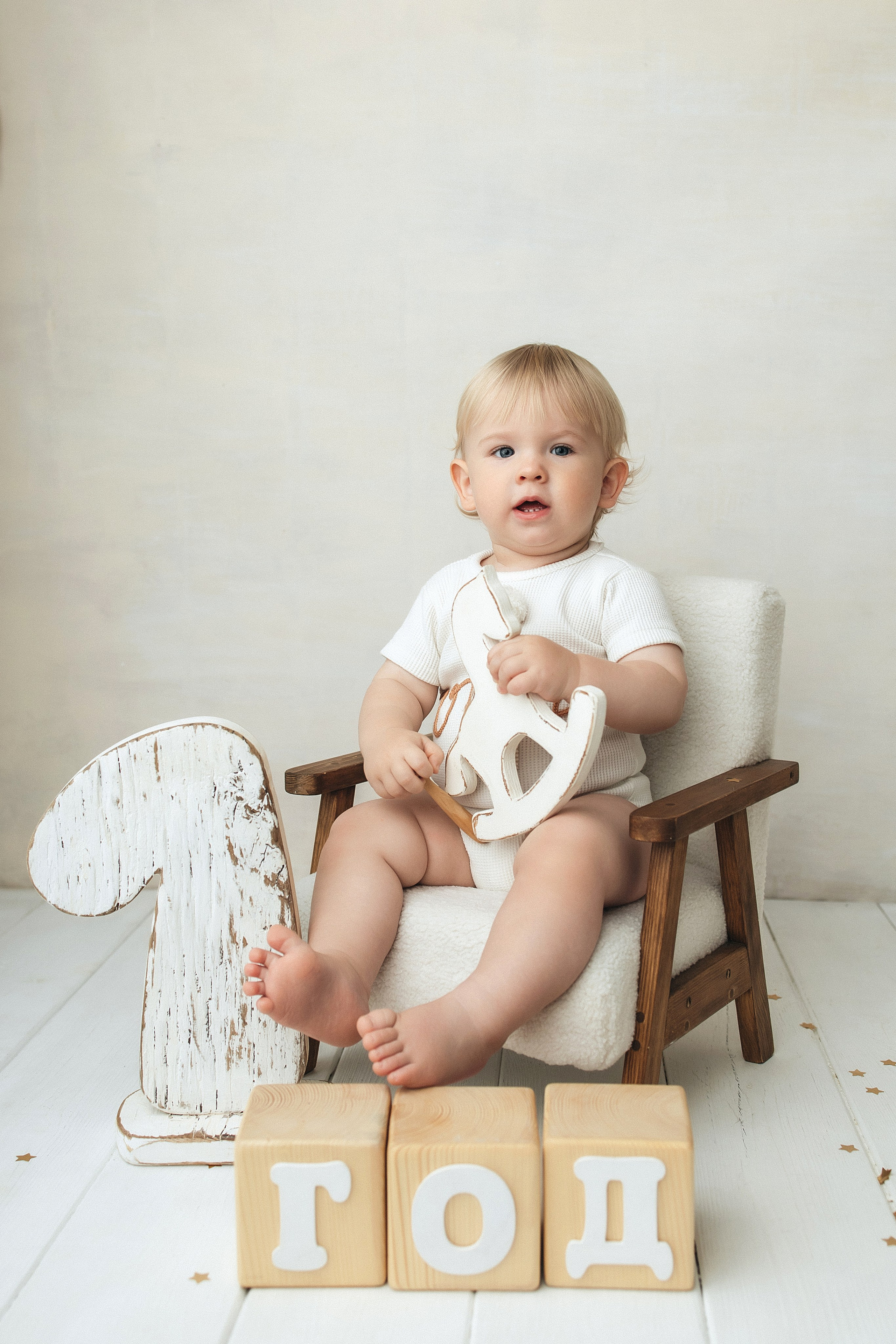 Годики в моей студии. Главная